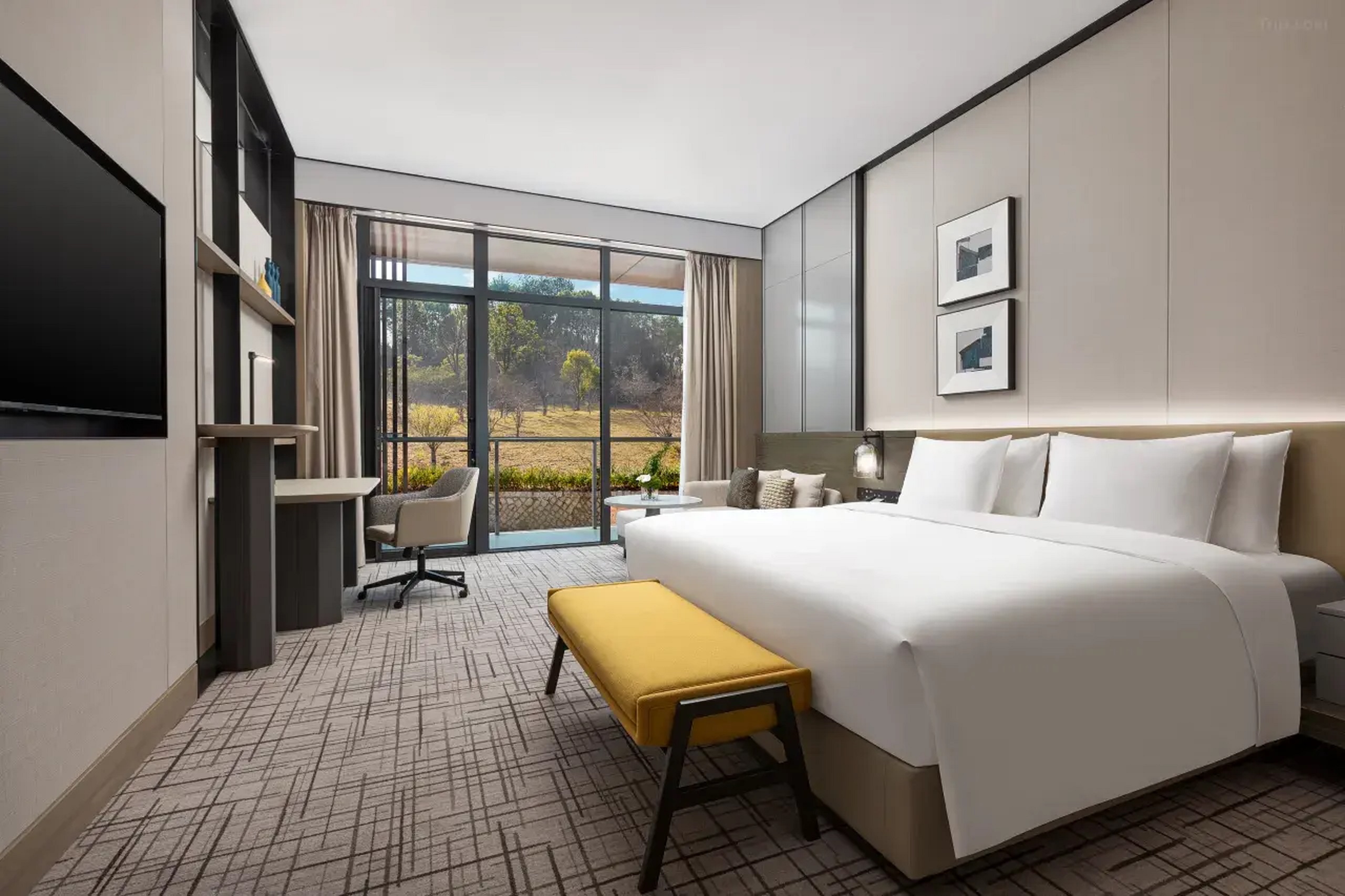 Double King Size Bed