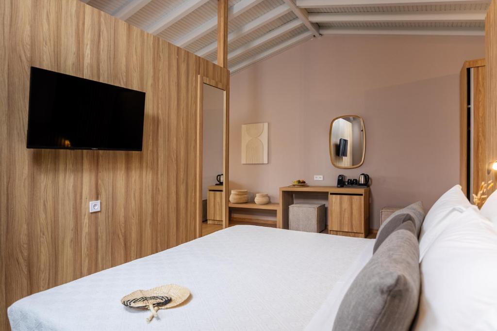 Suite Queen Size Bed