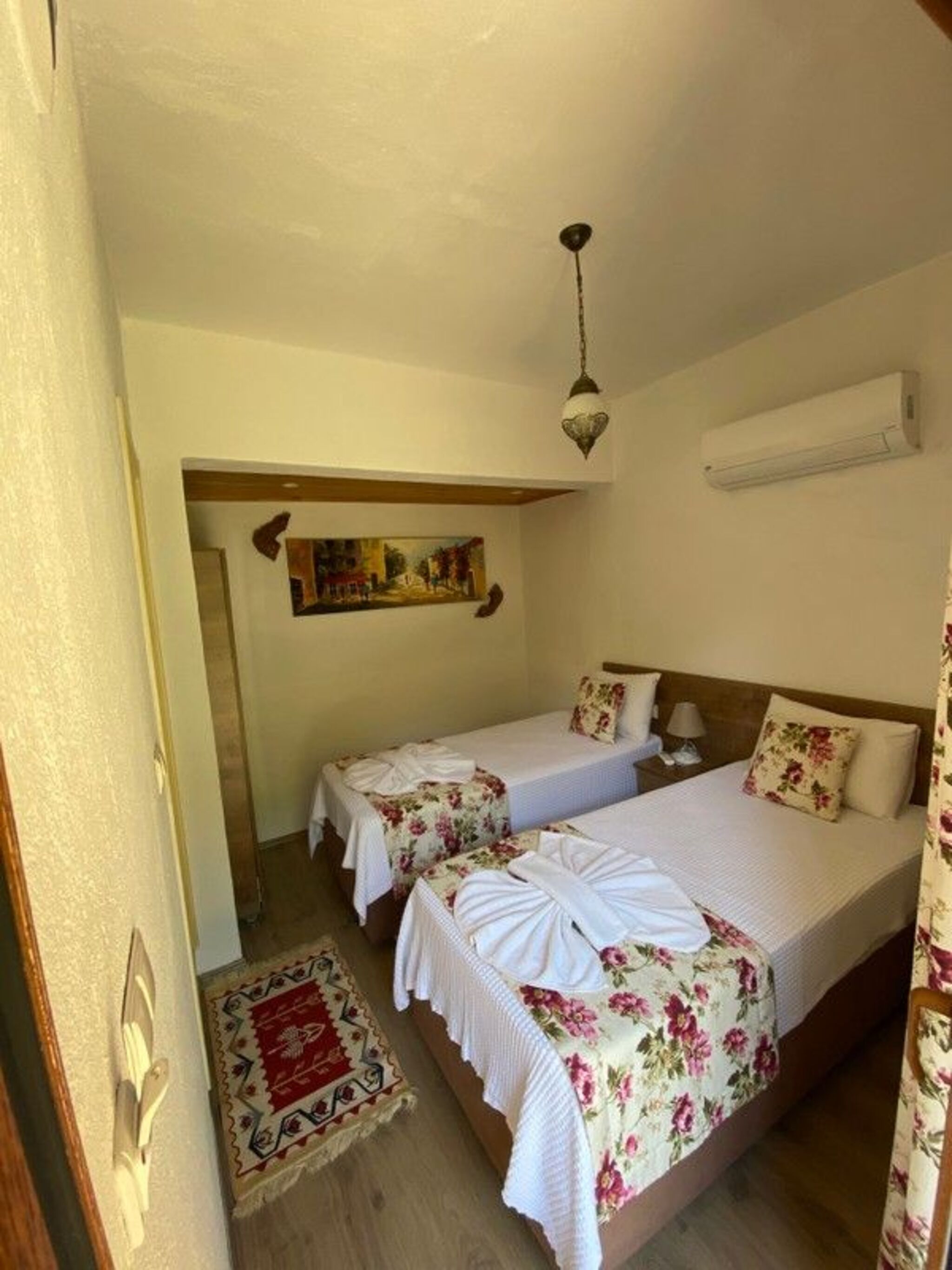 Room Two Double Beds