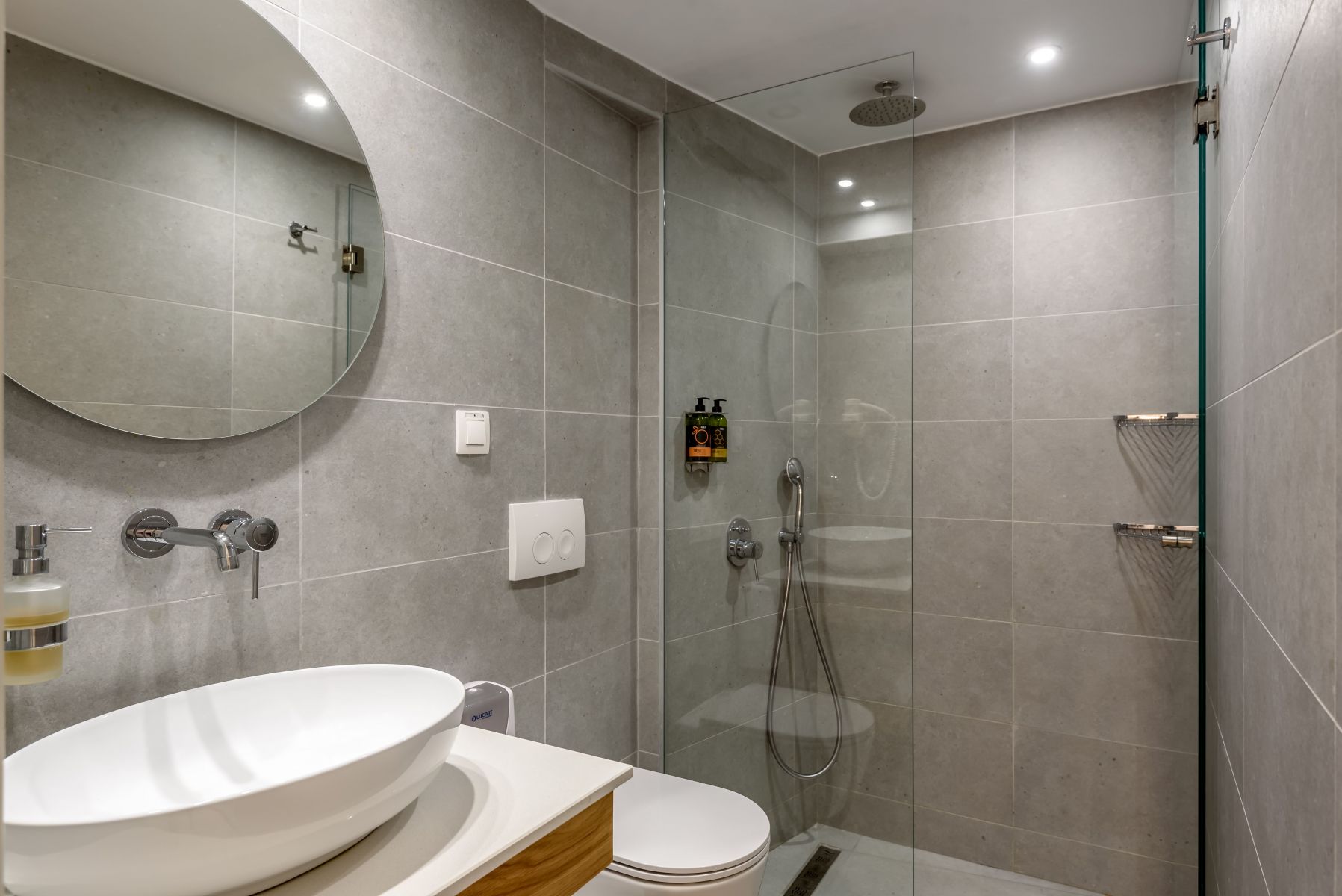 Studio with Double Bed