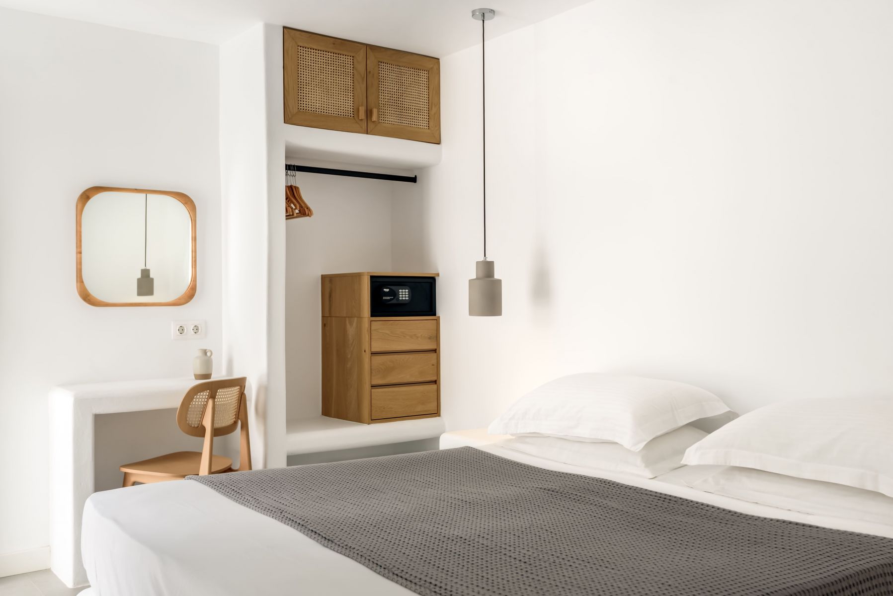 Studio with Double Bed