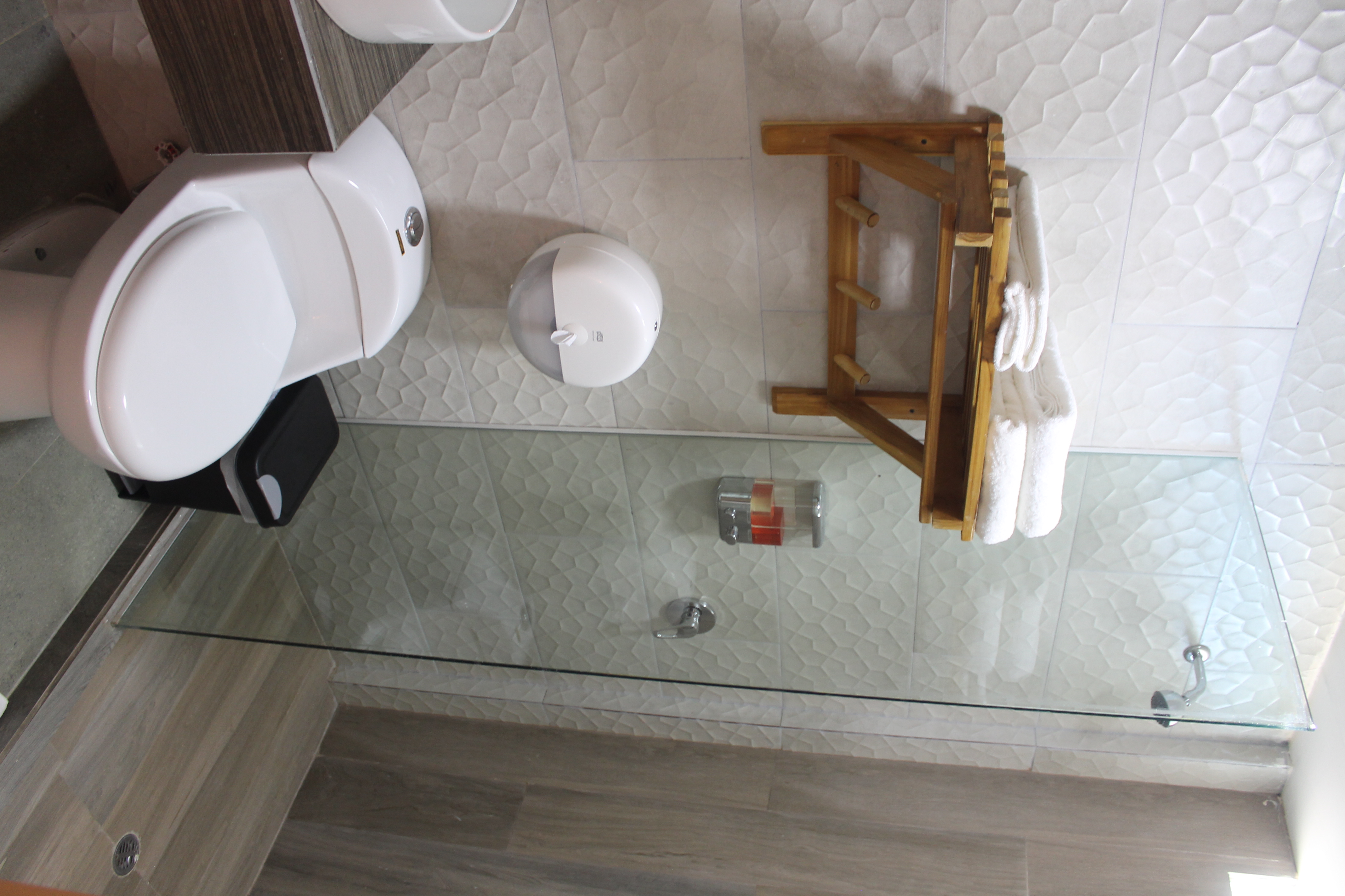 Double King Bed One Bedroom 