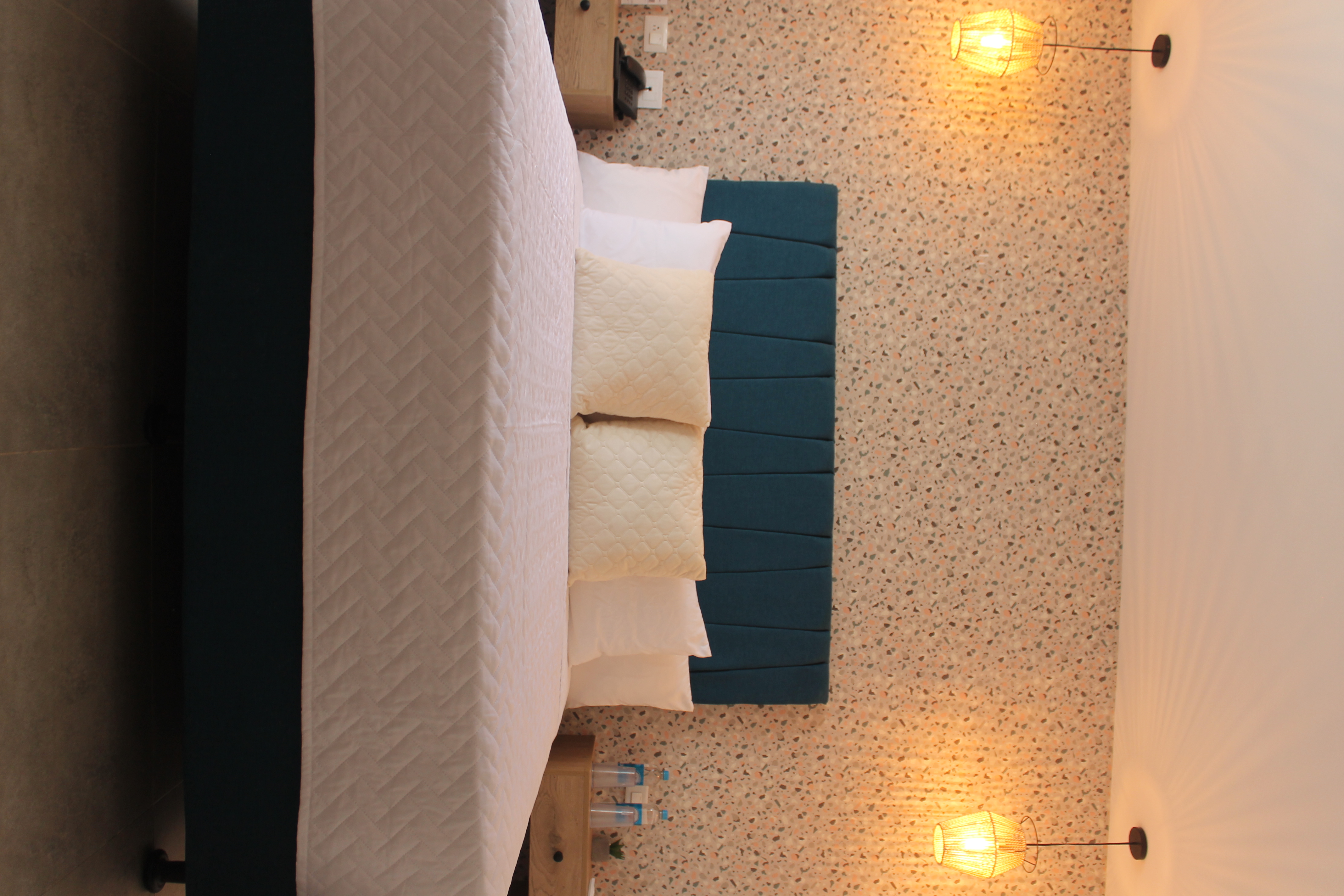 Double King Bed One Bedroom 