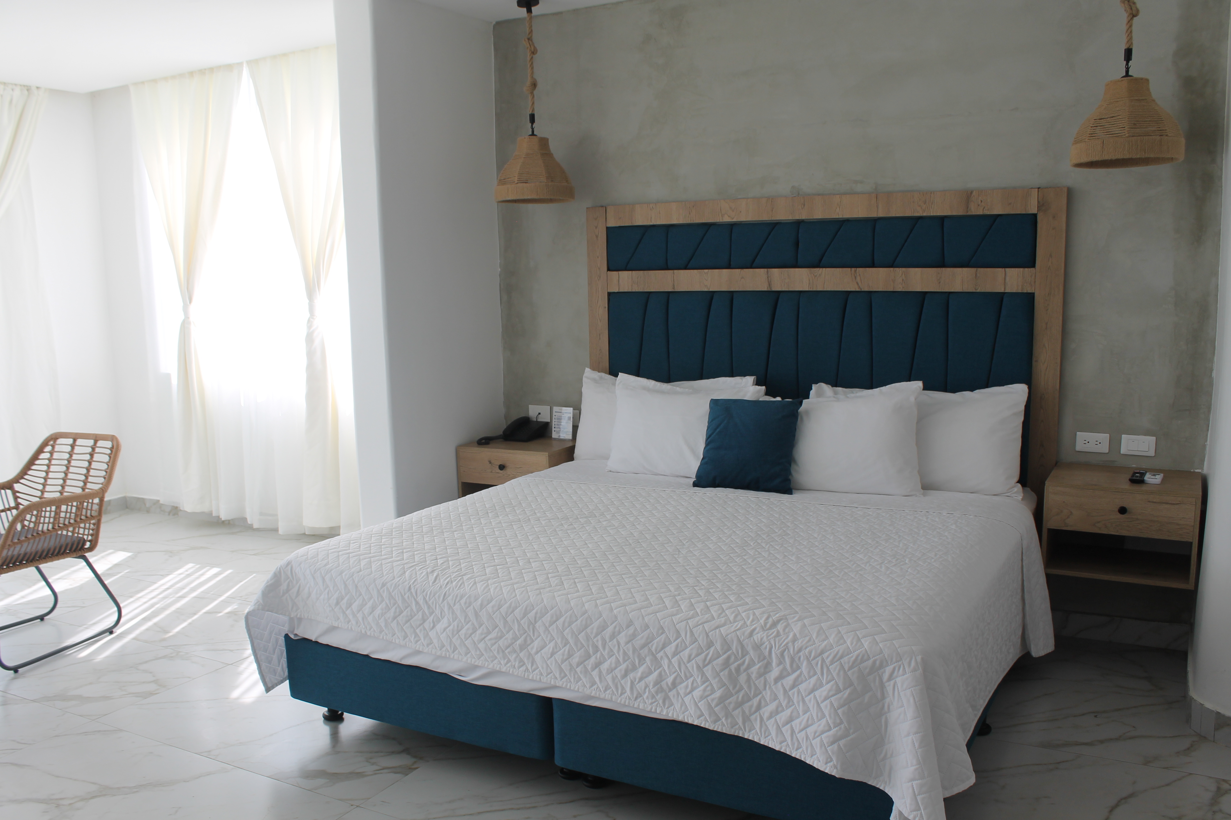 Double Deluxe King Bed