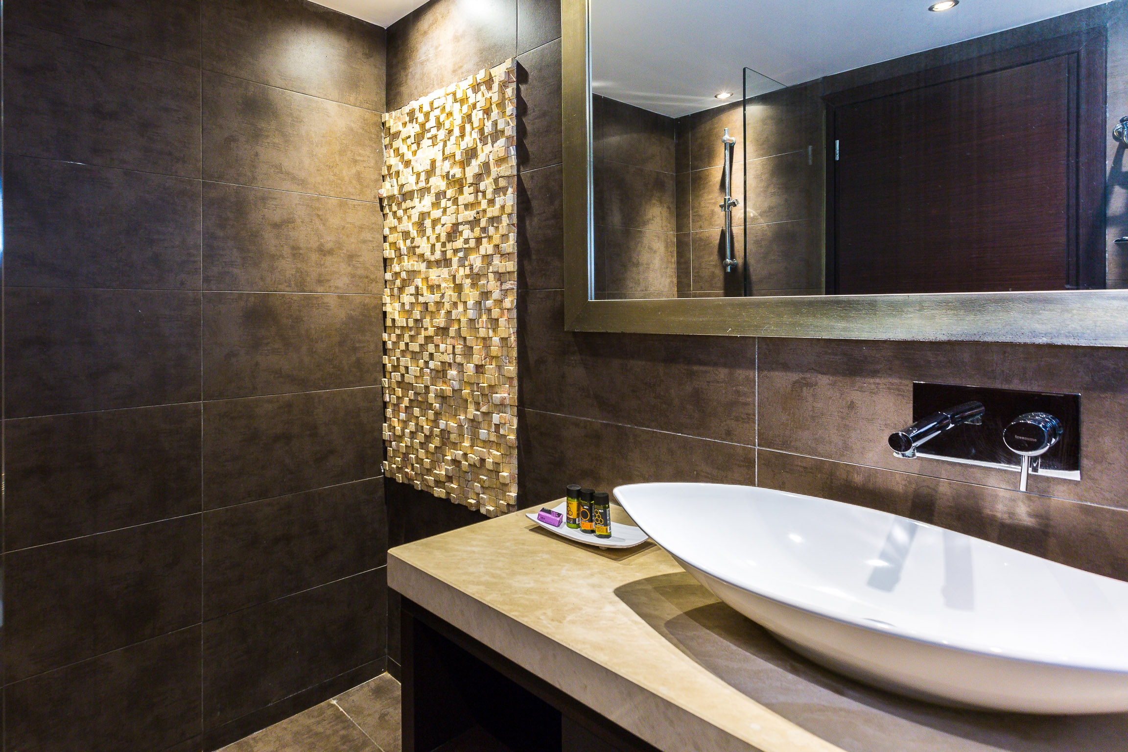 Double or Twin with Jacuzzi