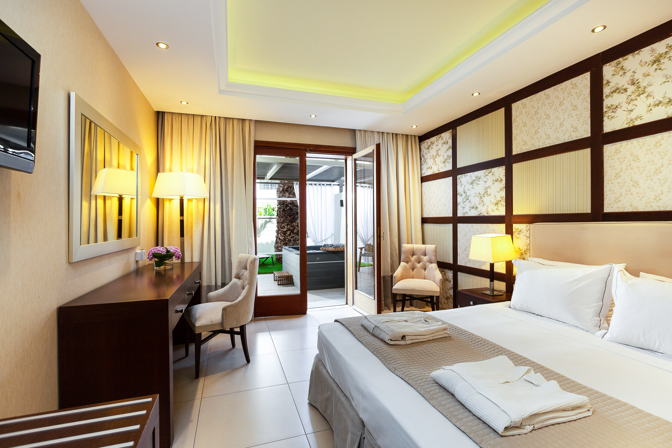 Double or Twin with Jacuzzi