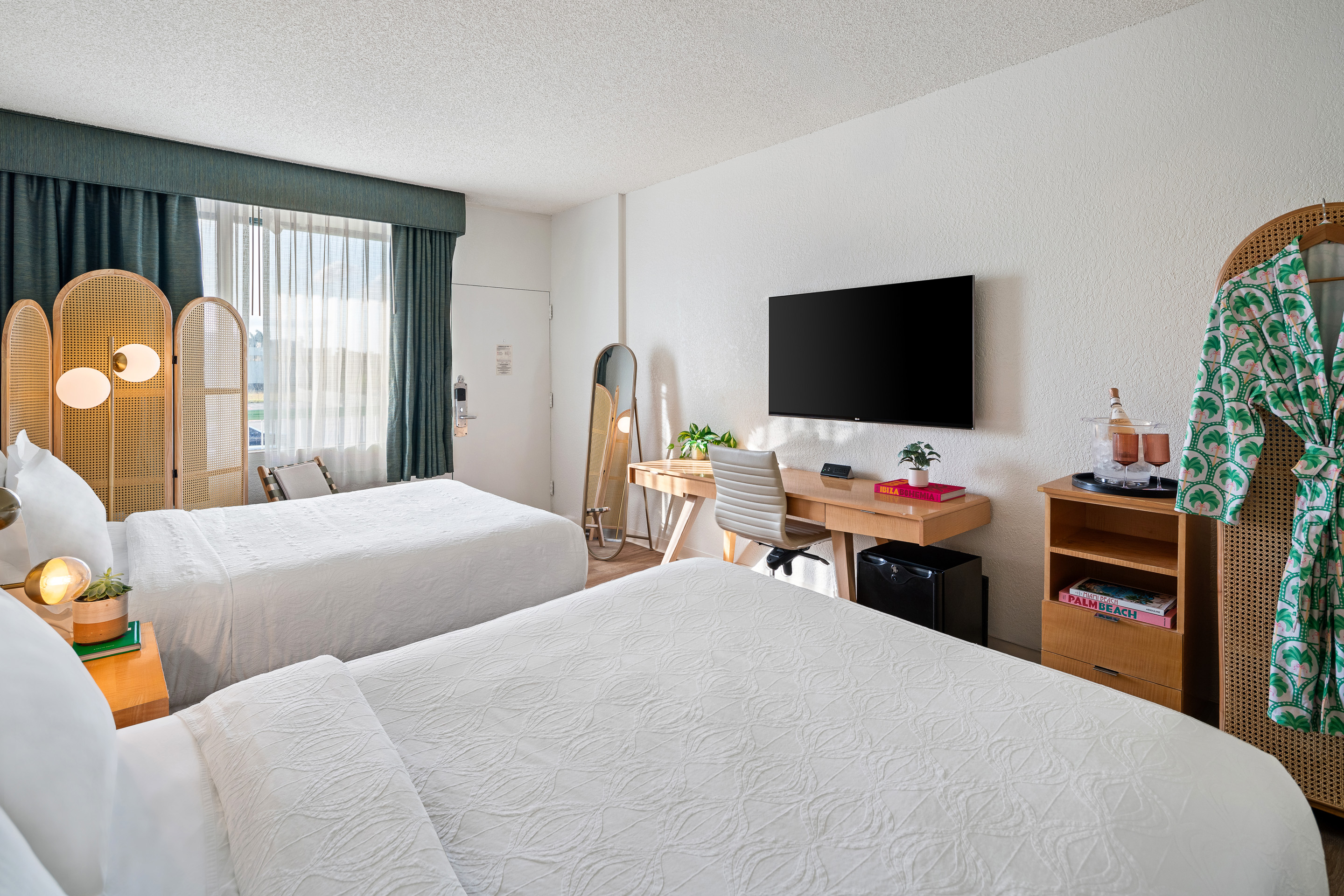 Room Classic Two Double Beds