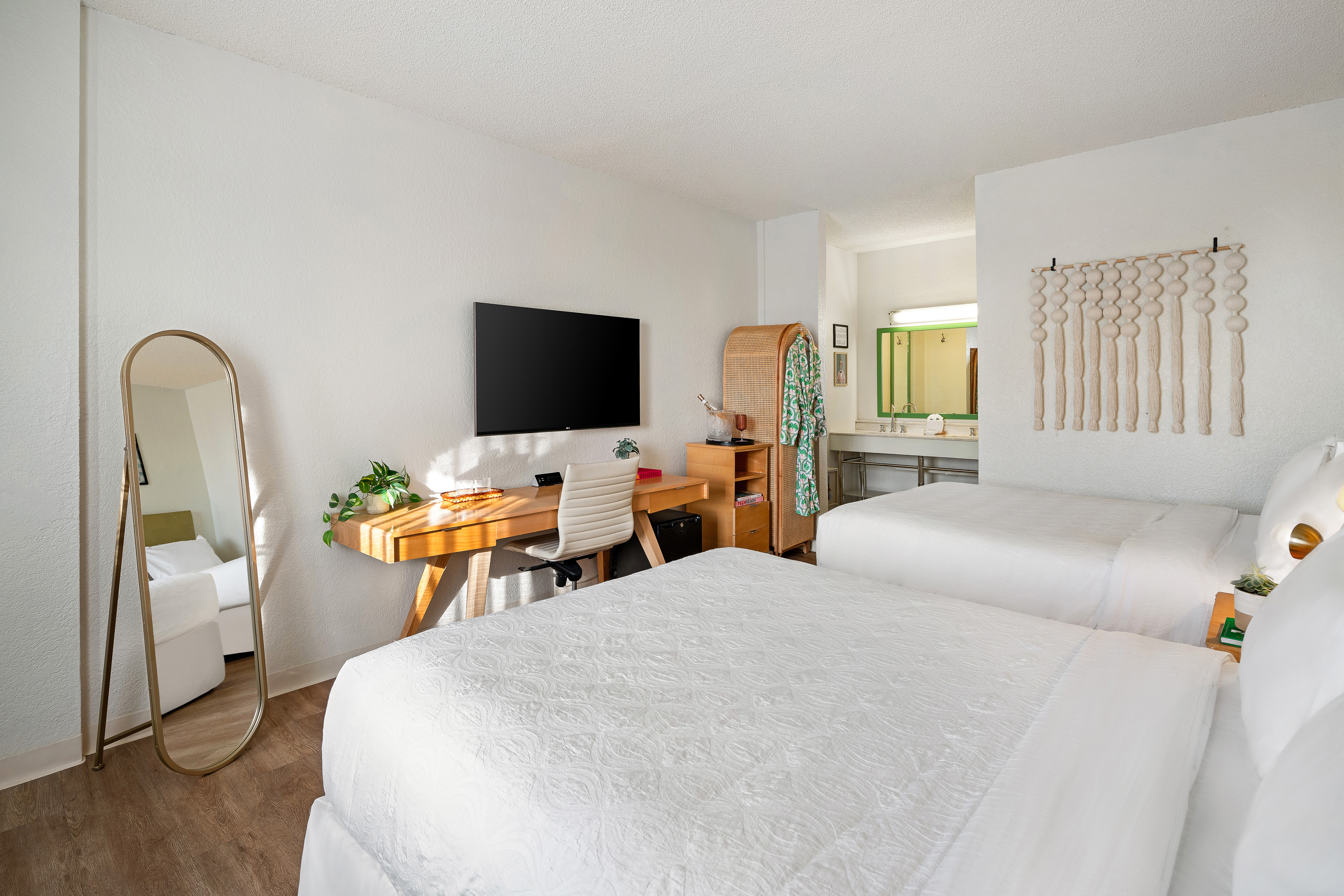 Room Classic Two Double Beds