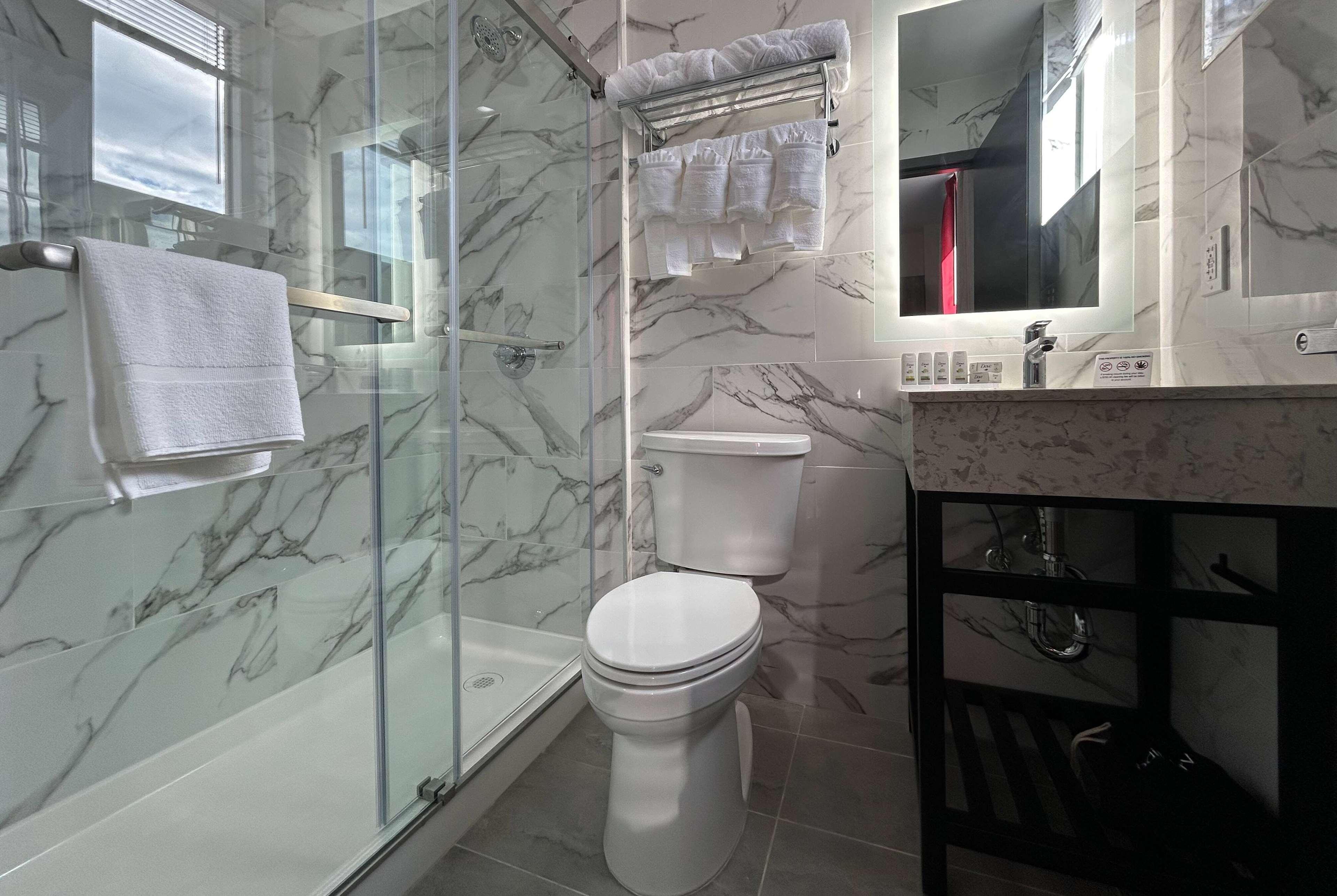 Quadruple Two Double Beds