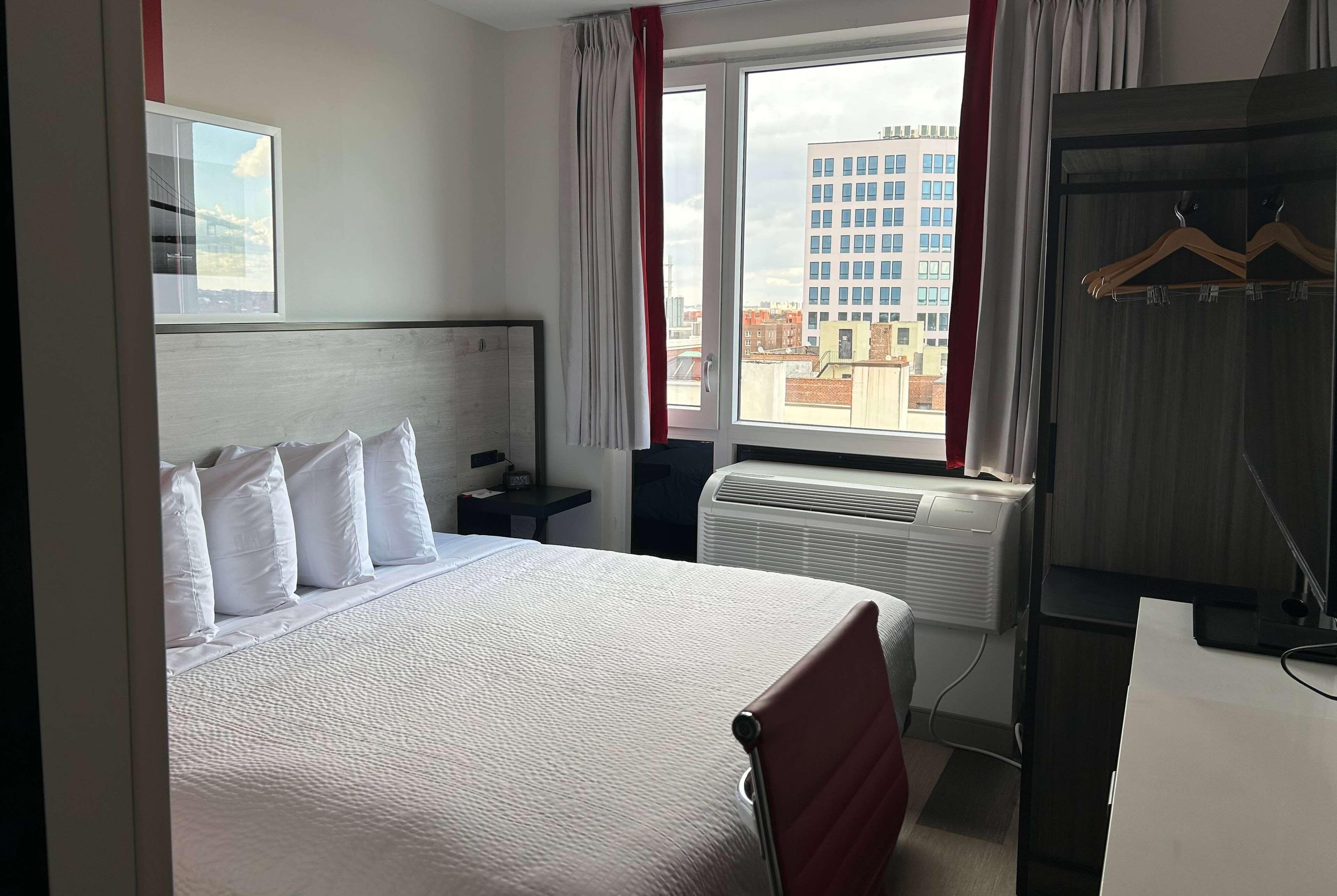 Double King Size Bed