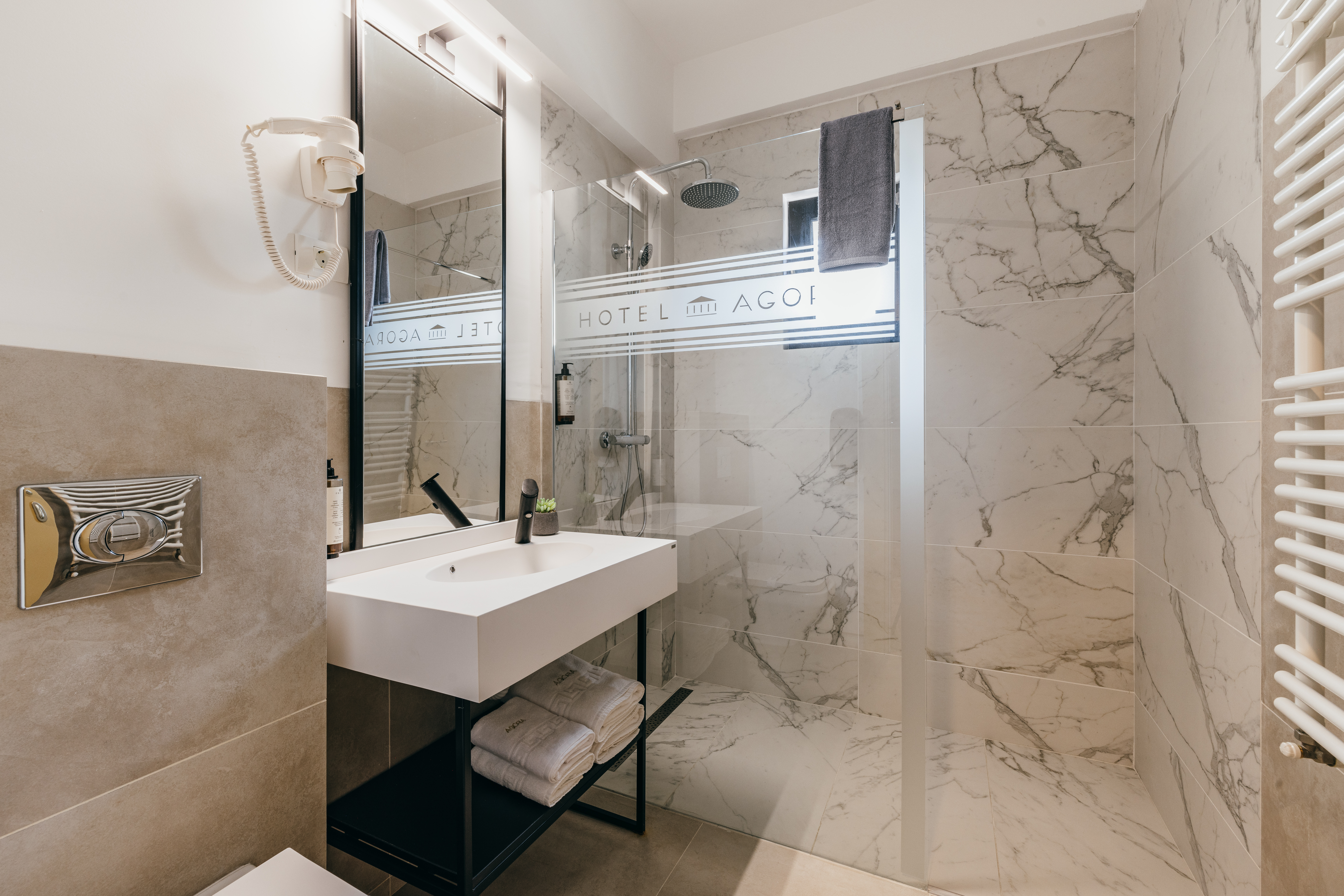 Double Classic Double Bed