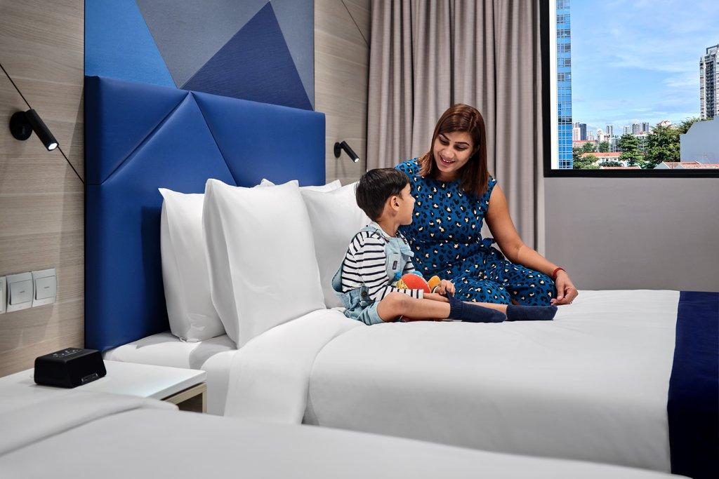 Double Queen Size Bed