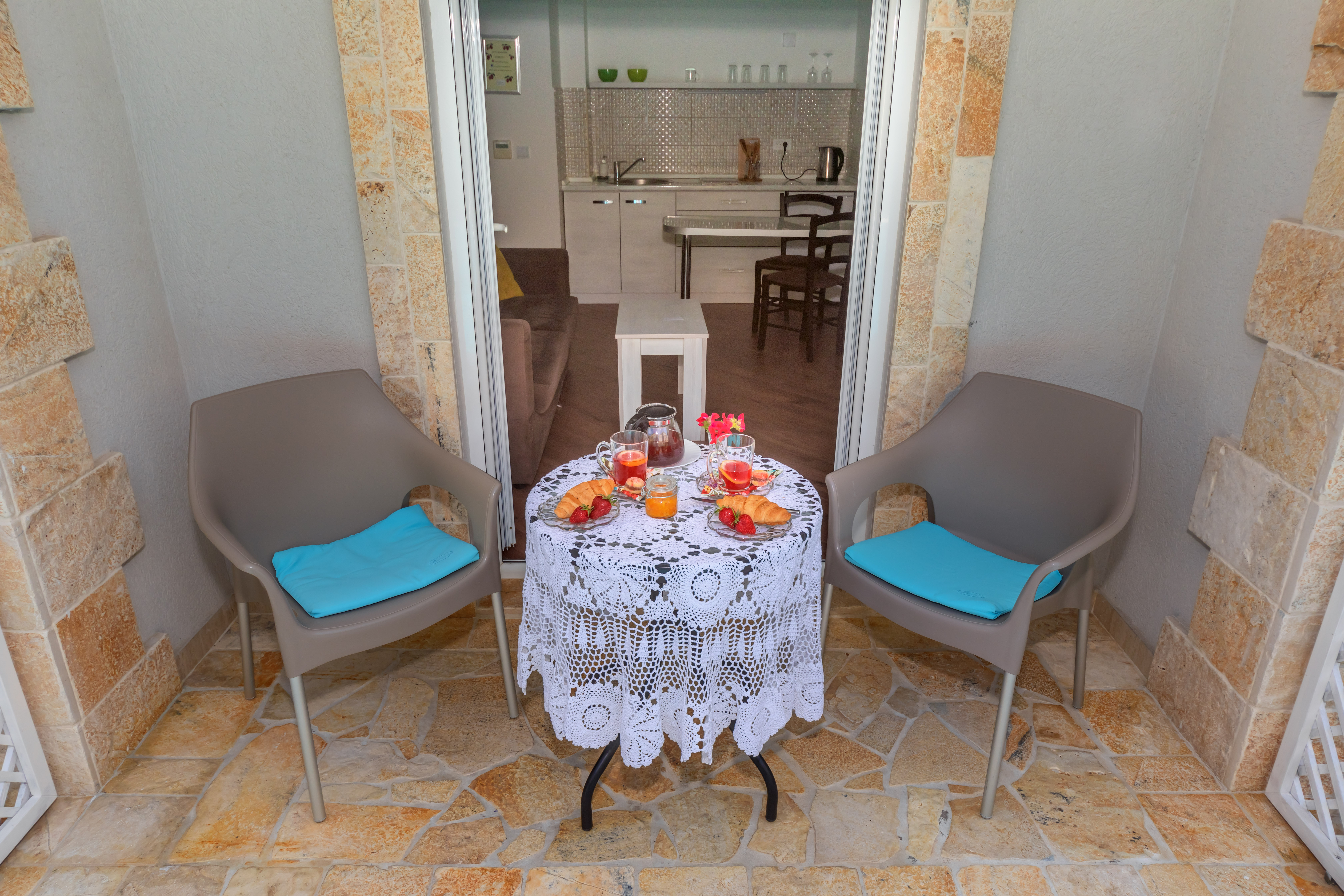 Apartment with Terrace