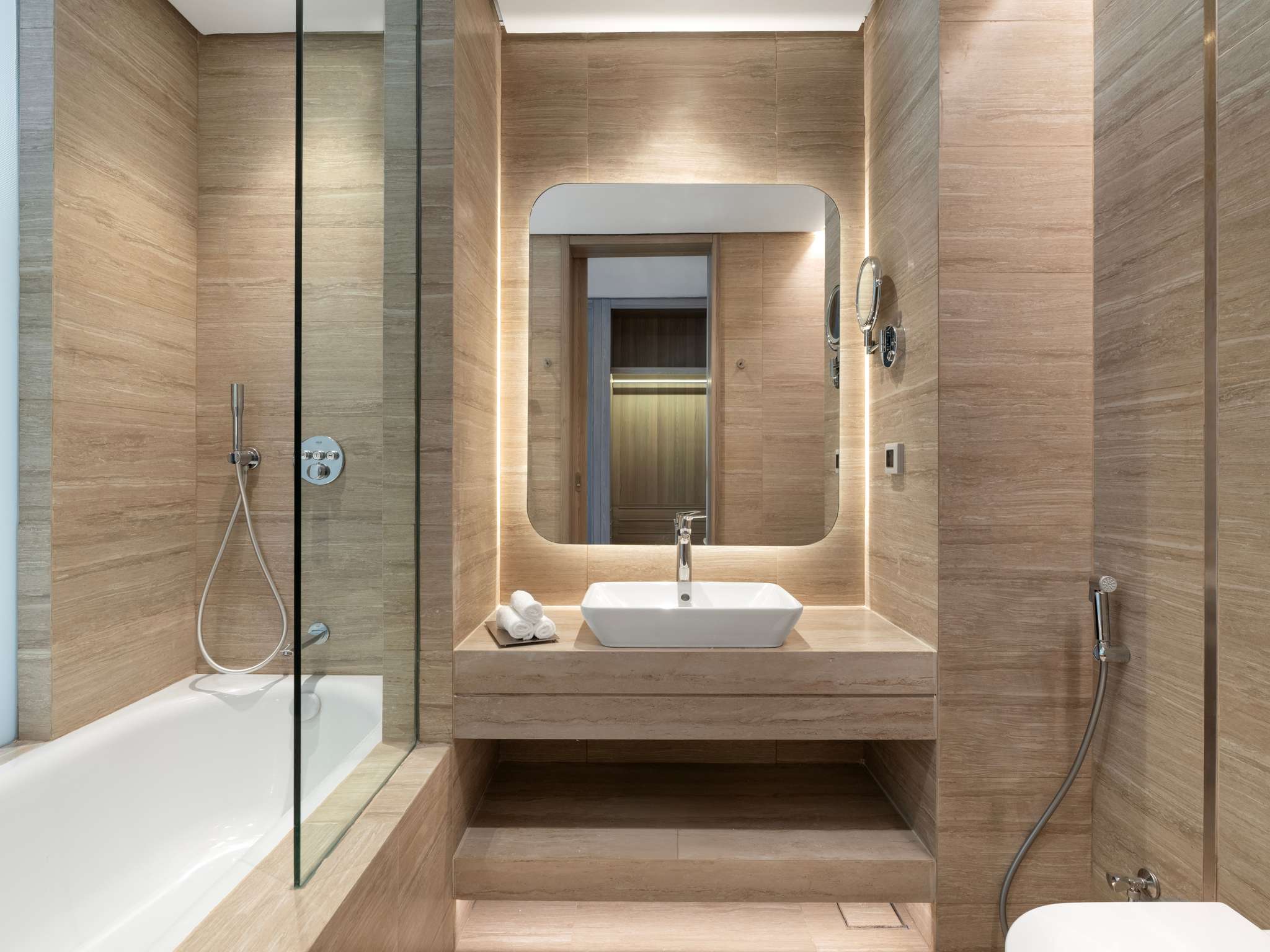 Double Superior King Bed