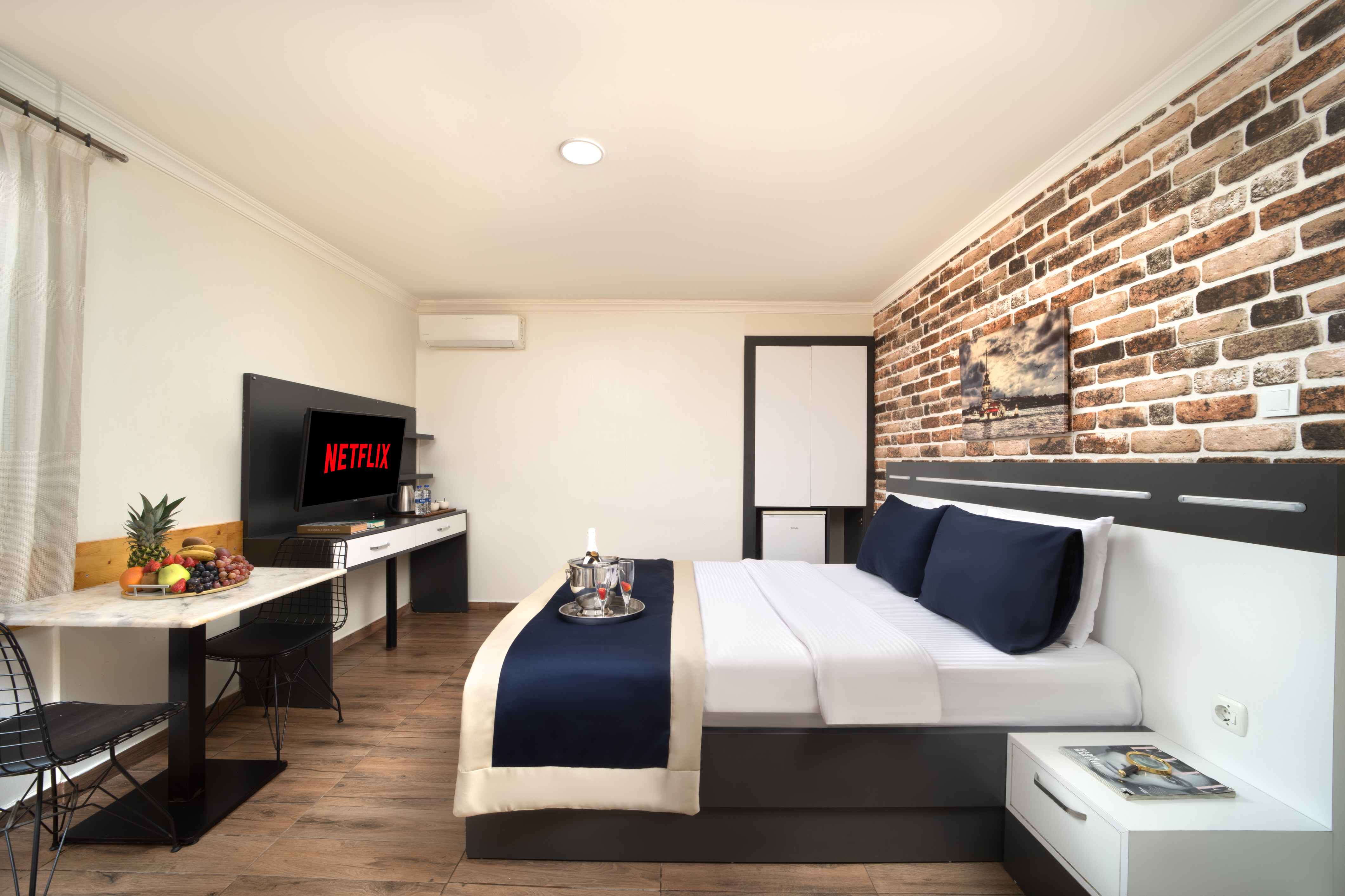 Room Two Double Beds