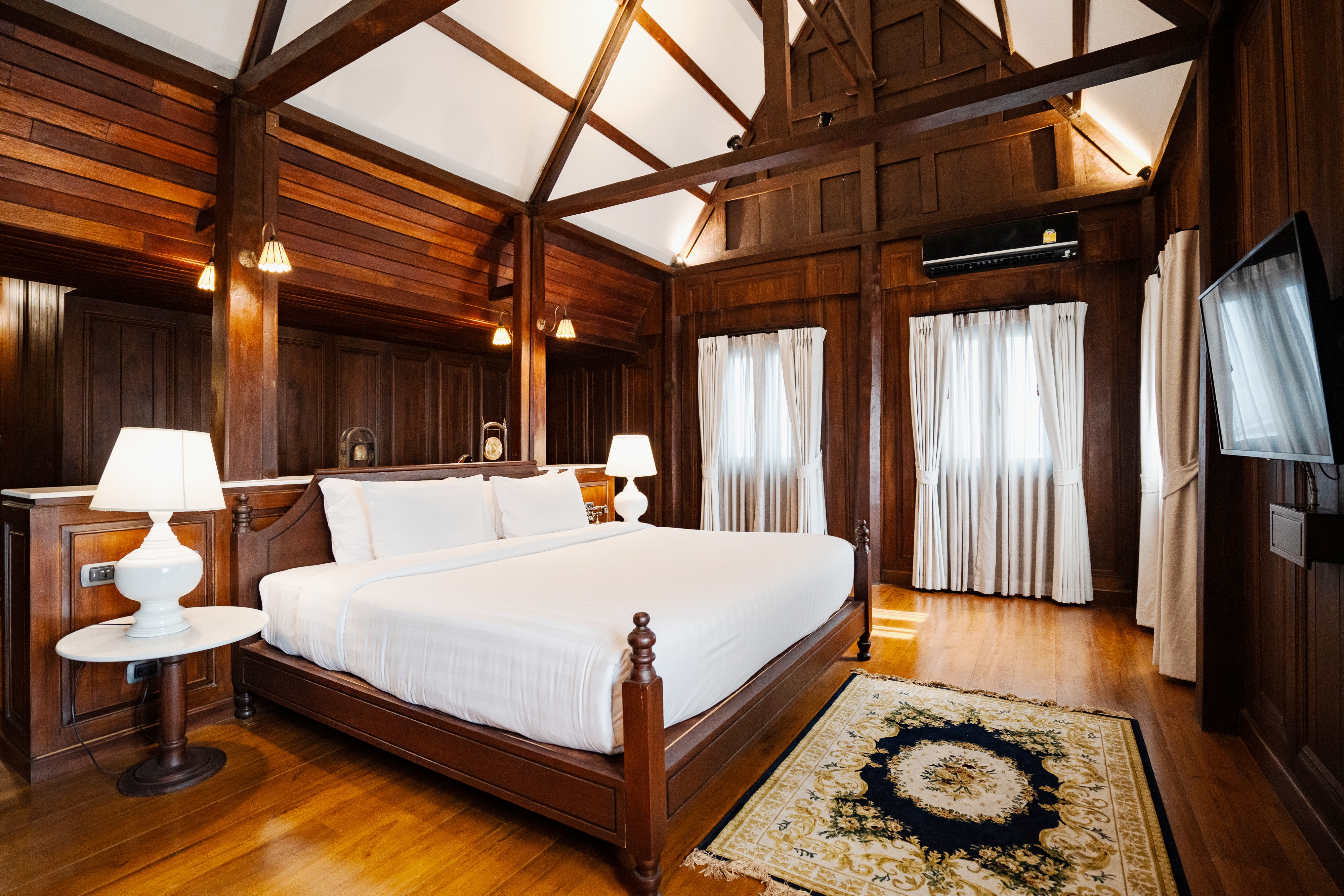 Suite Two Bedrooms with Views