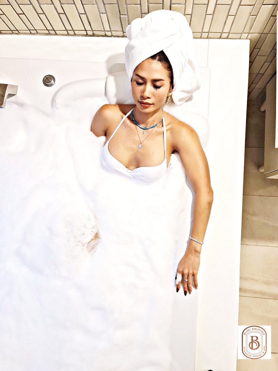 Family Room Deluxe River View