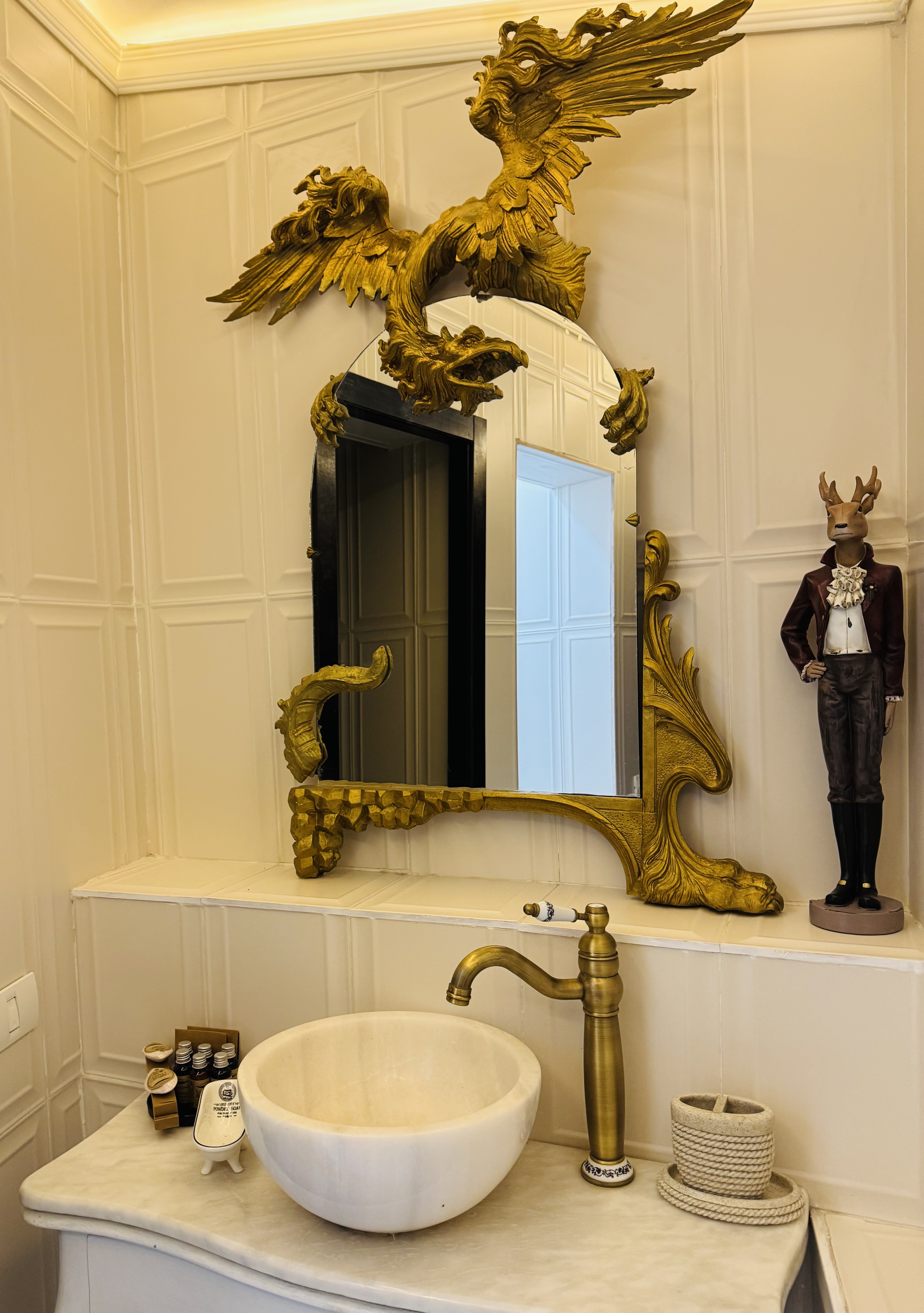 Suite Deluxe Two Queen Beds