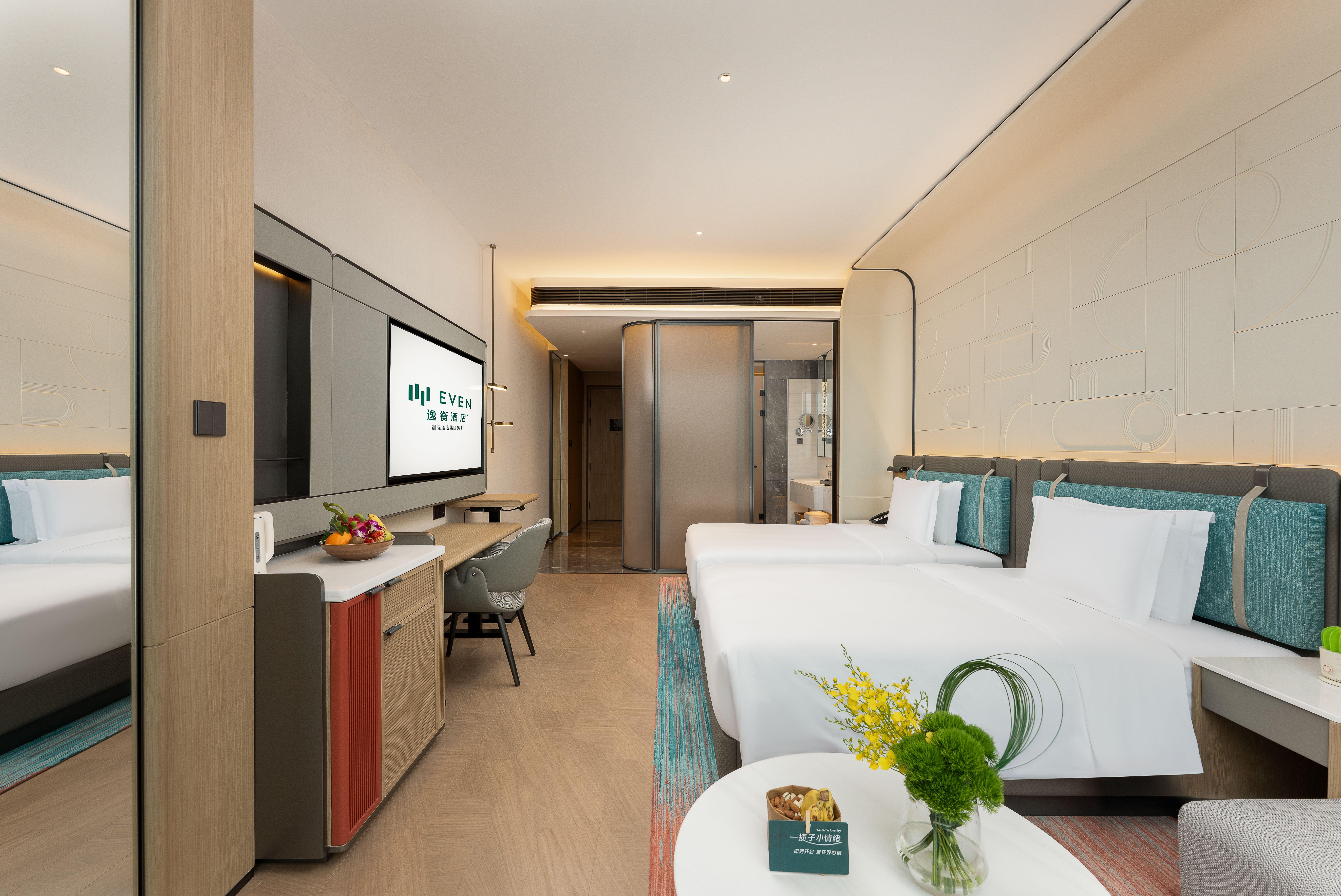 Quadruple Two Double Beds