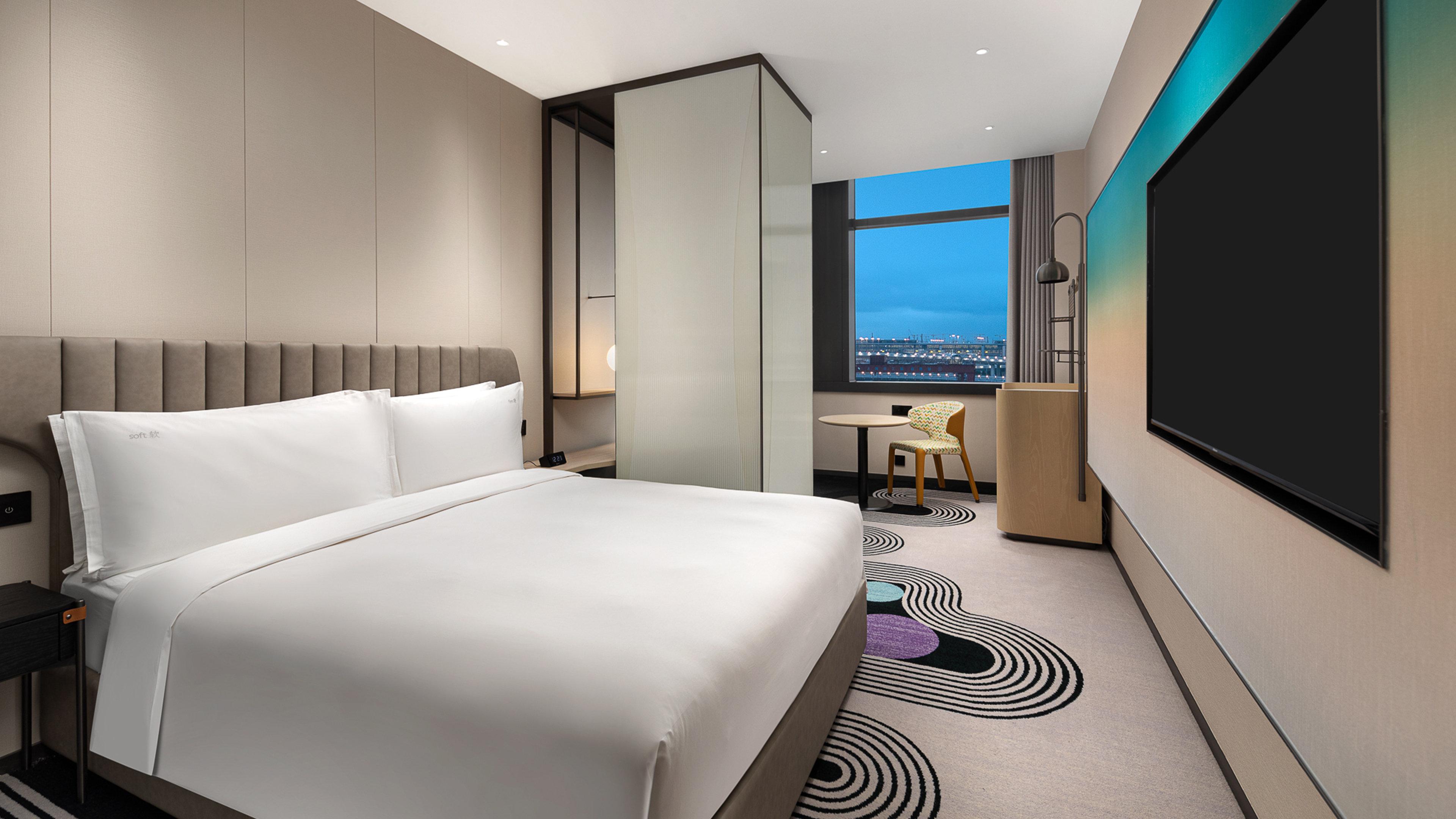 Double Queen Size Bed