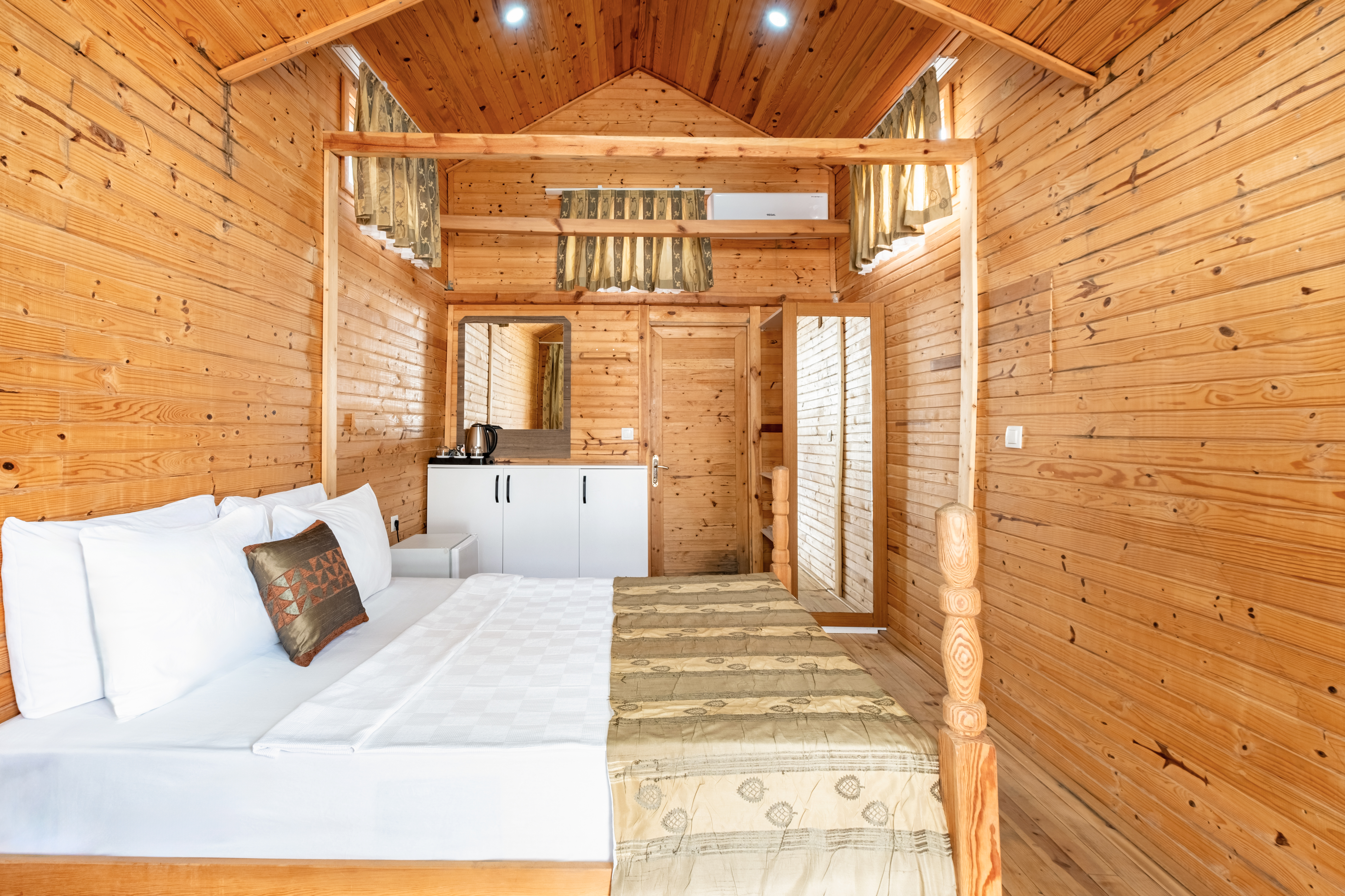 Double Single Guest Room