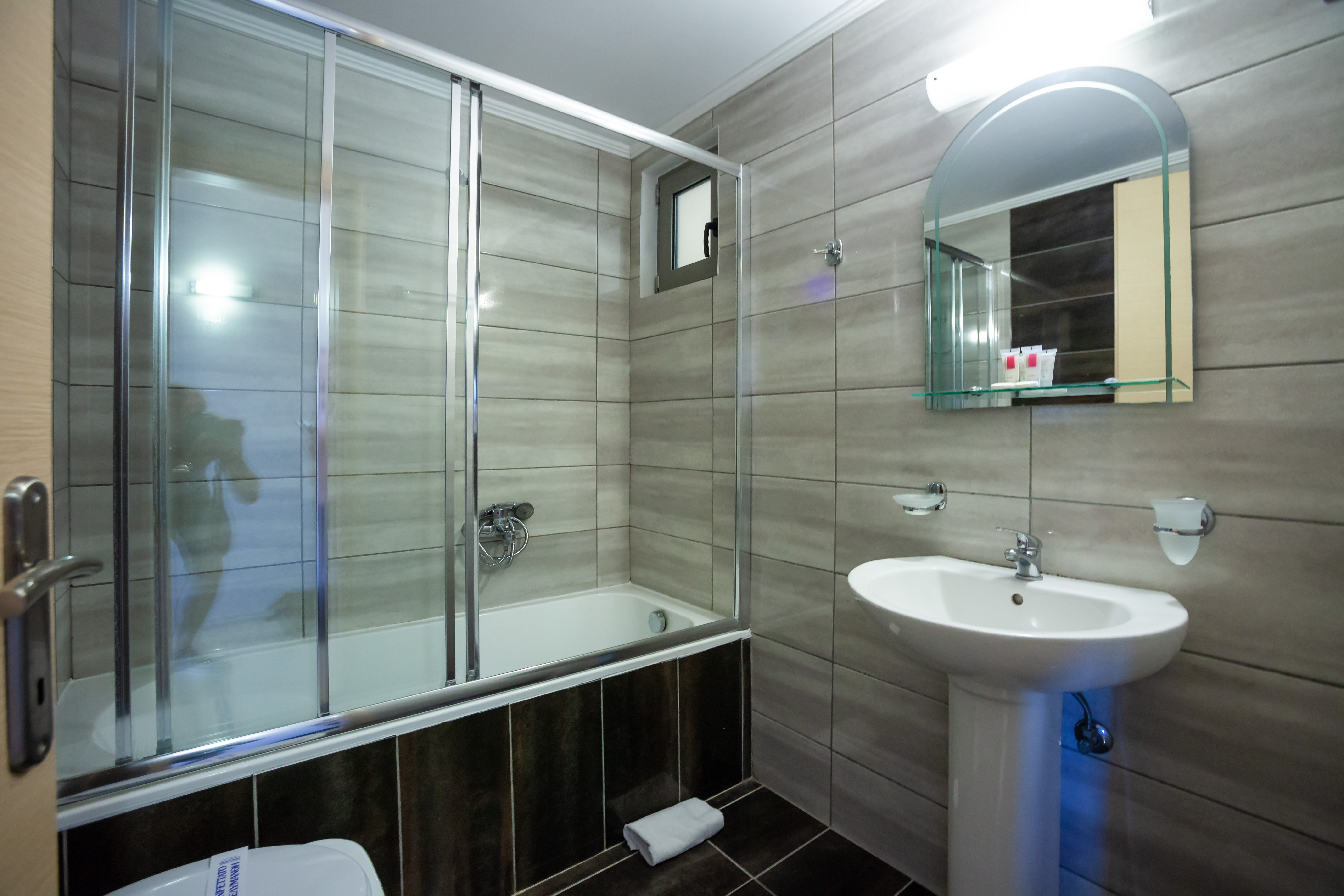 Family Room Capacity 4