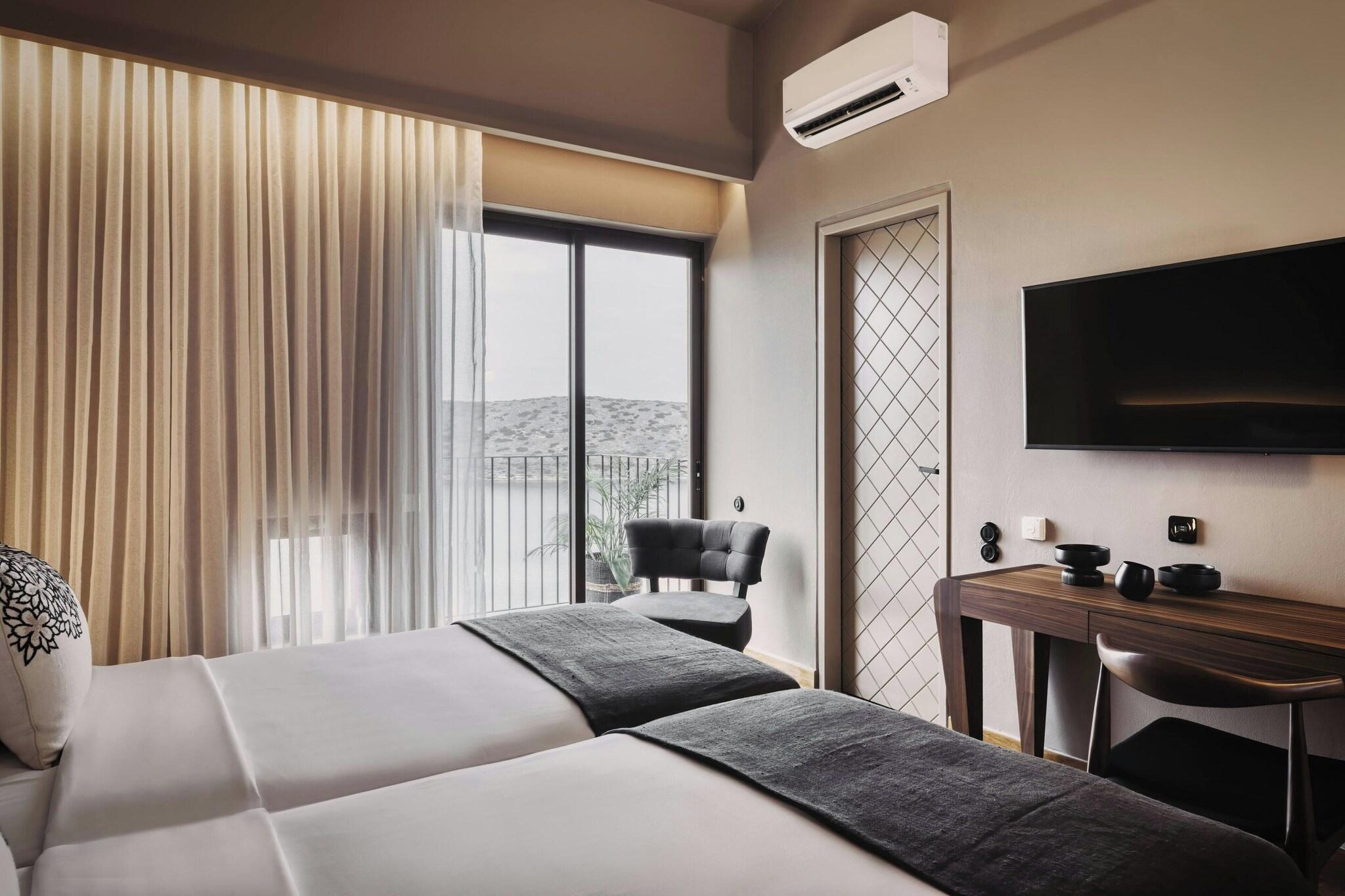 Villa Three Bedrooms with Private Pool