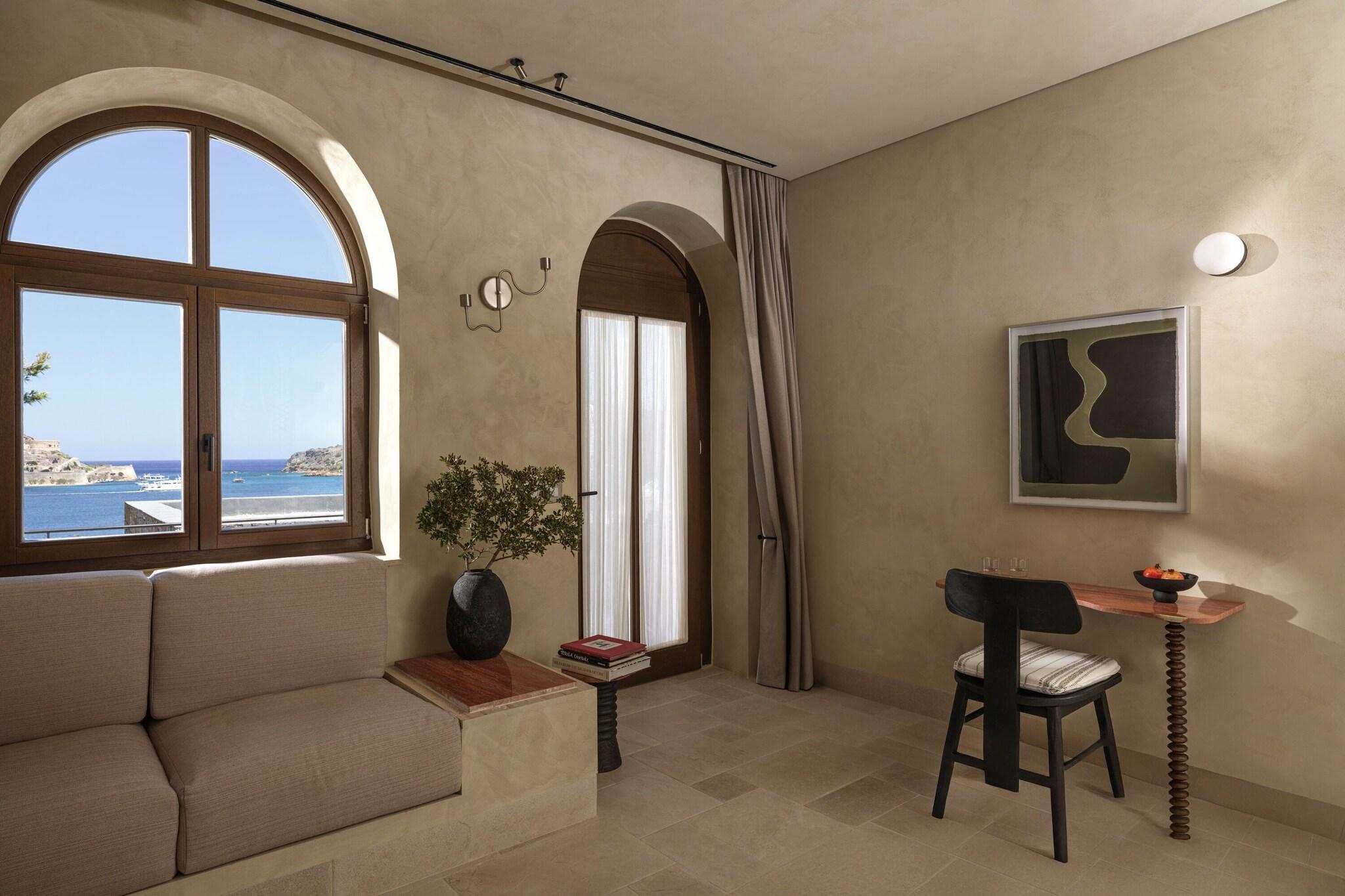 Double Sea View King Bed