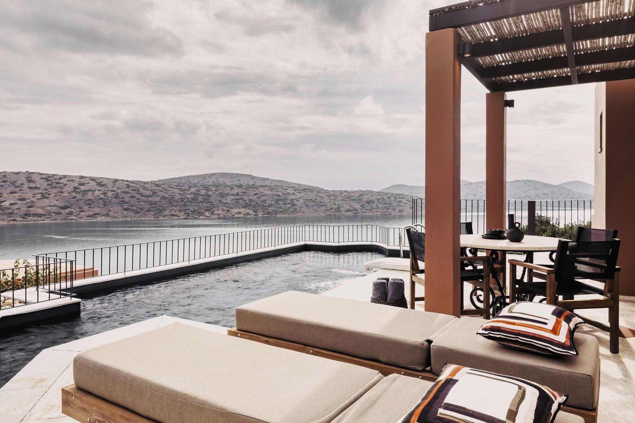 Villa Two Bedrooms with Private Pool