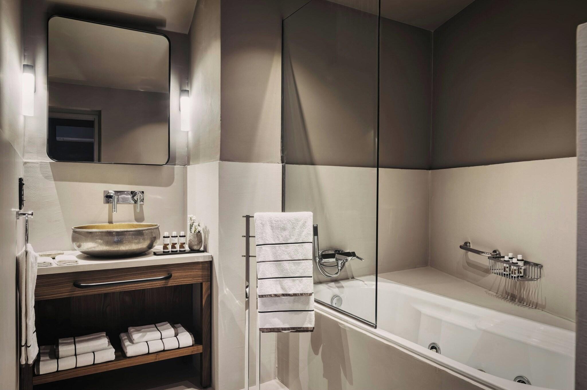 Villa Two Bedrooms with Private Pool