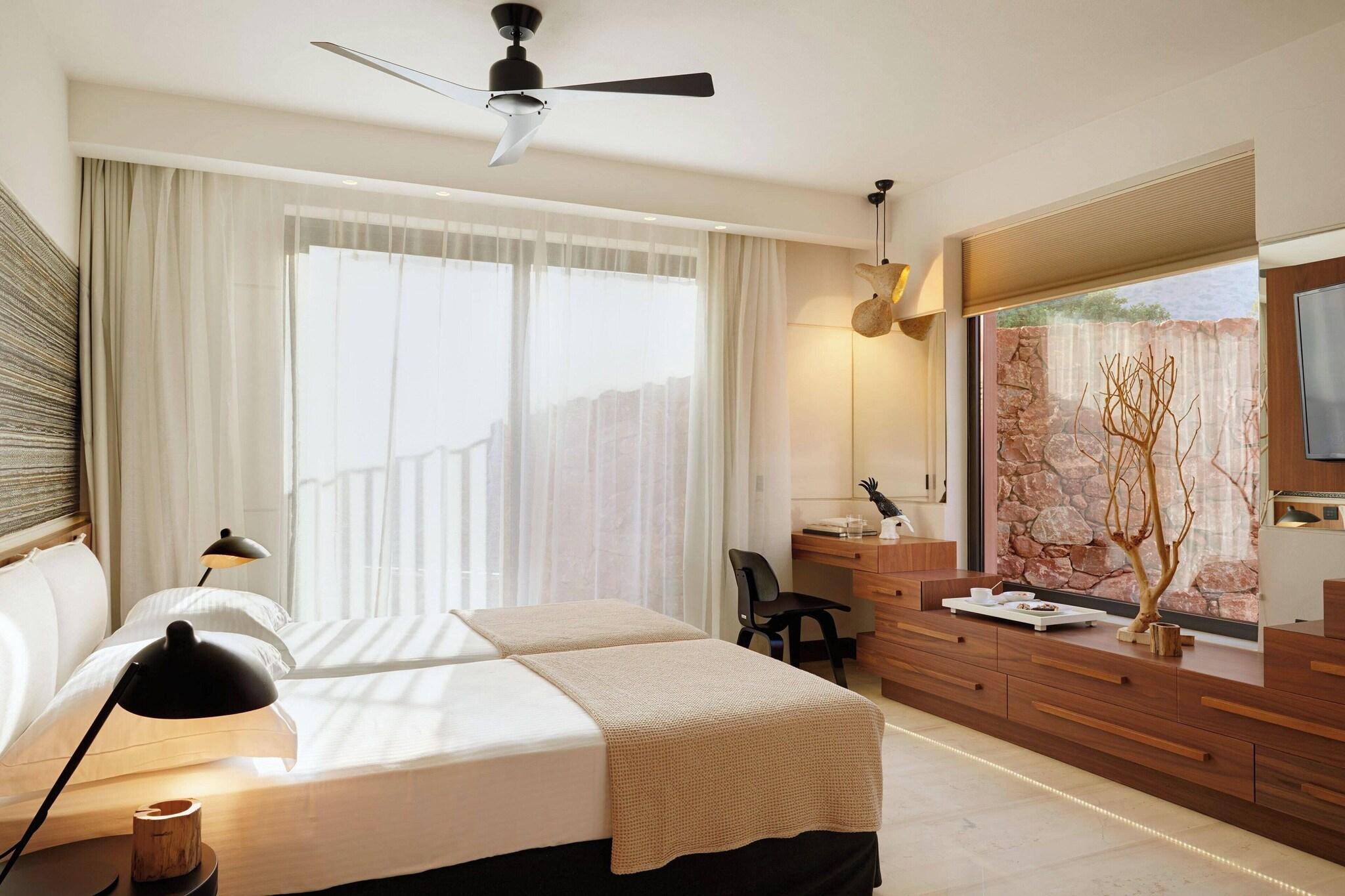 Apartment Four Bedrooms with Private Pool