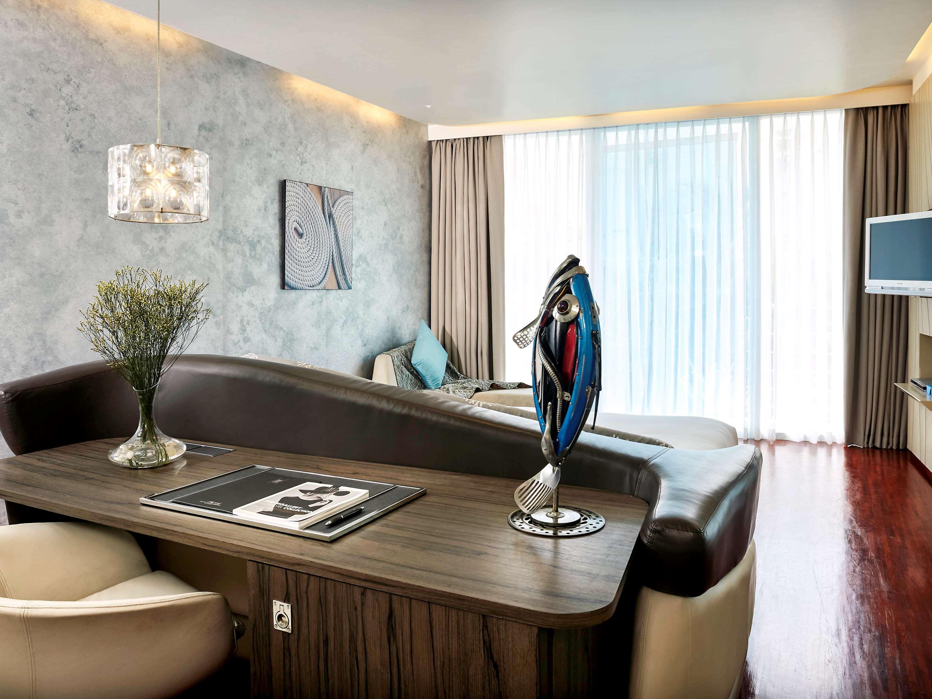 Double Deluxe King Bed