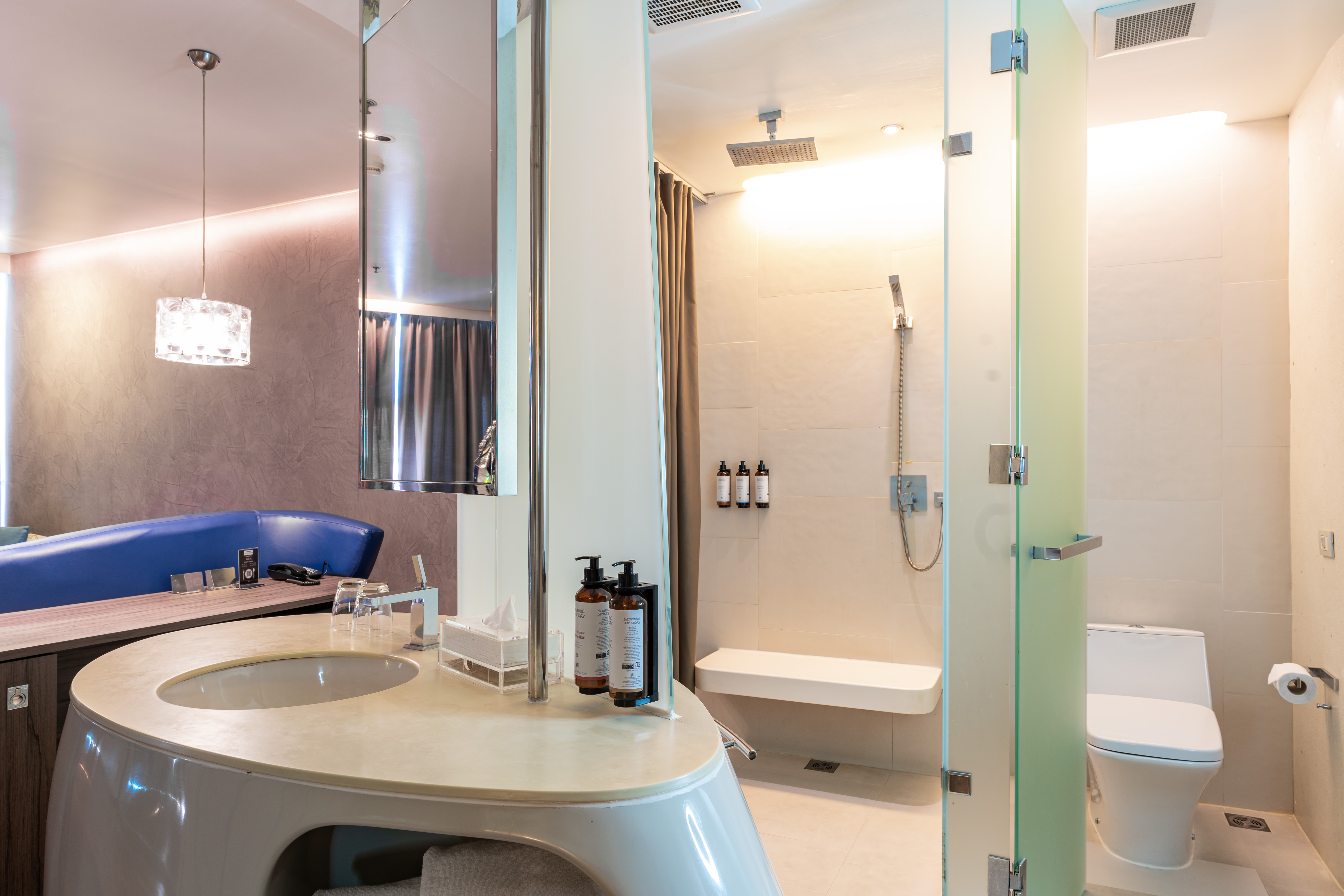 Double or Twin Deluxe Pool View