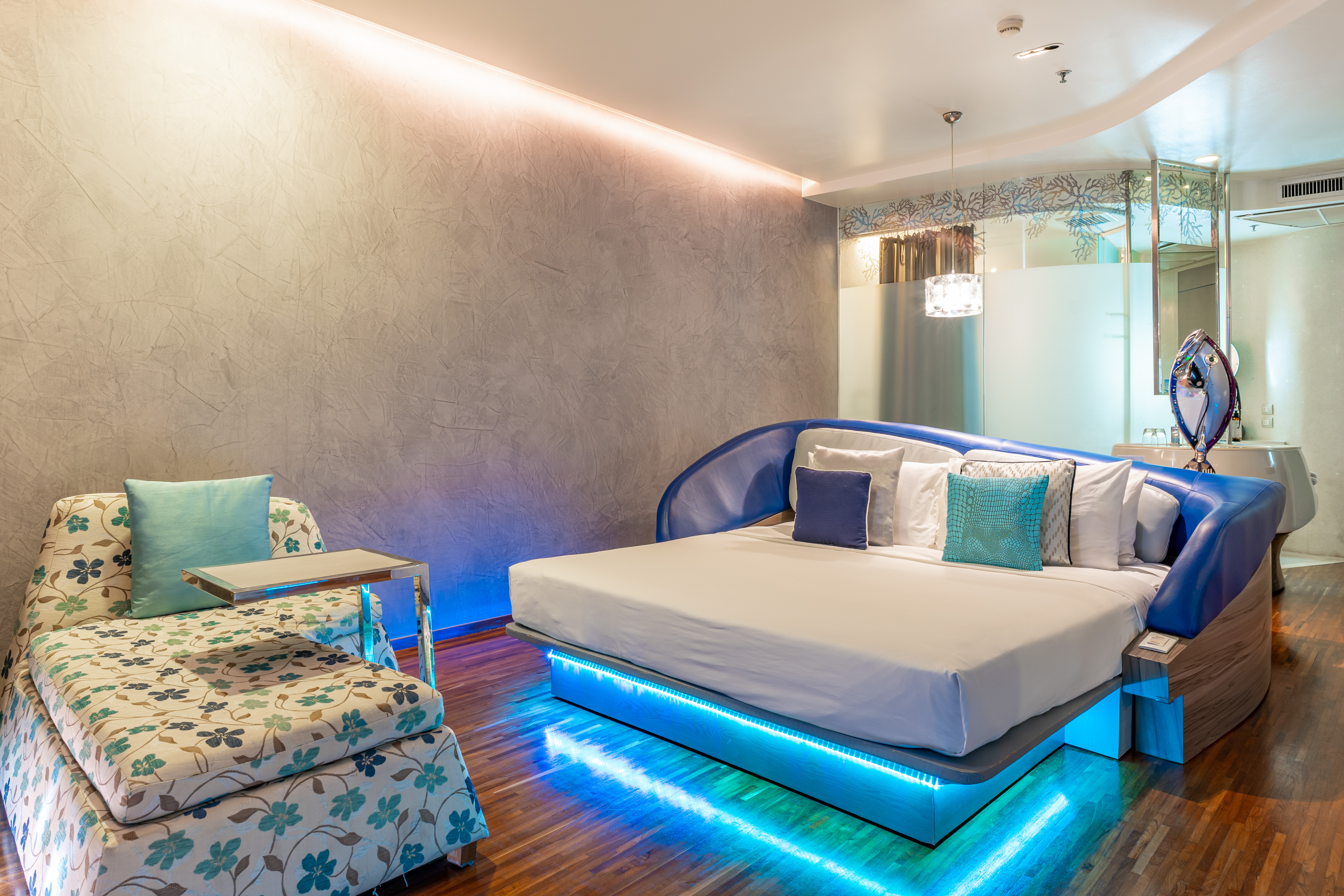 Double or Twin Deluxe Pool View