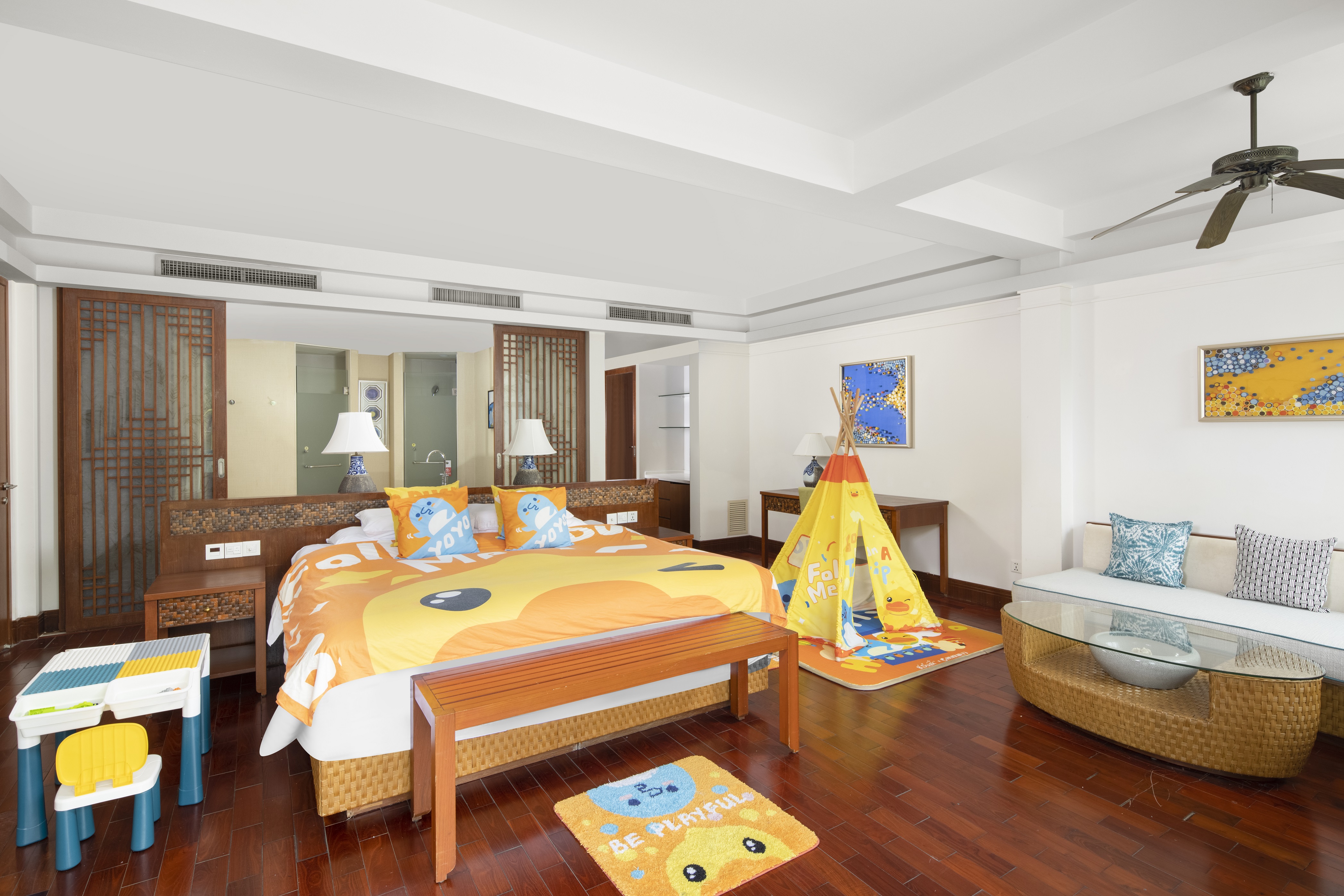 Double King Size Bed