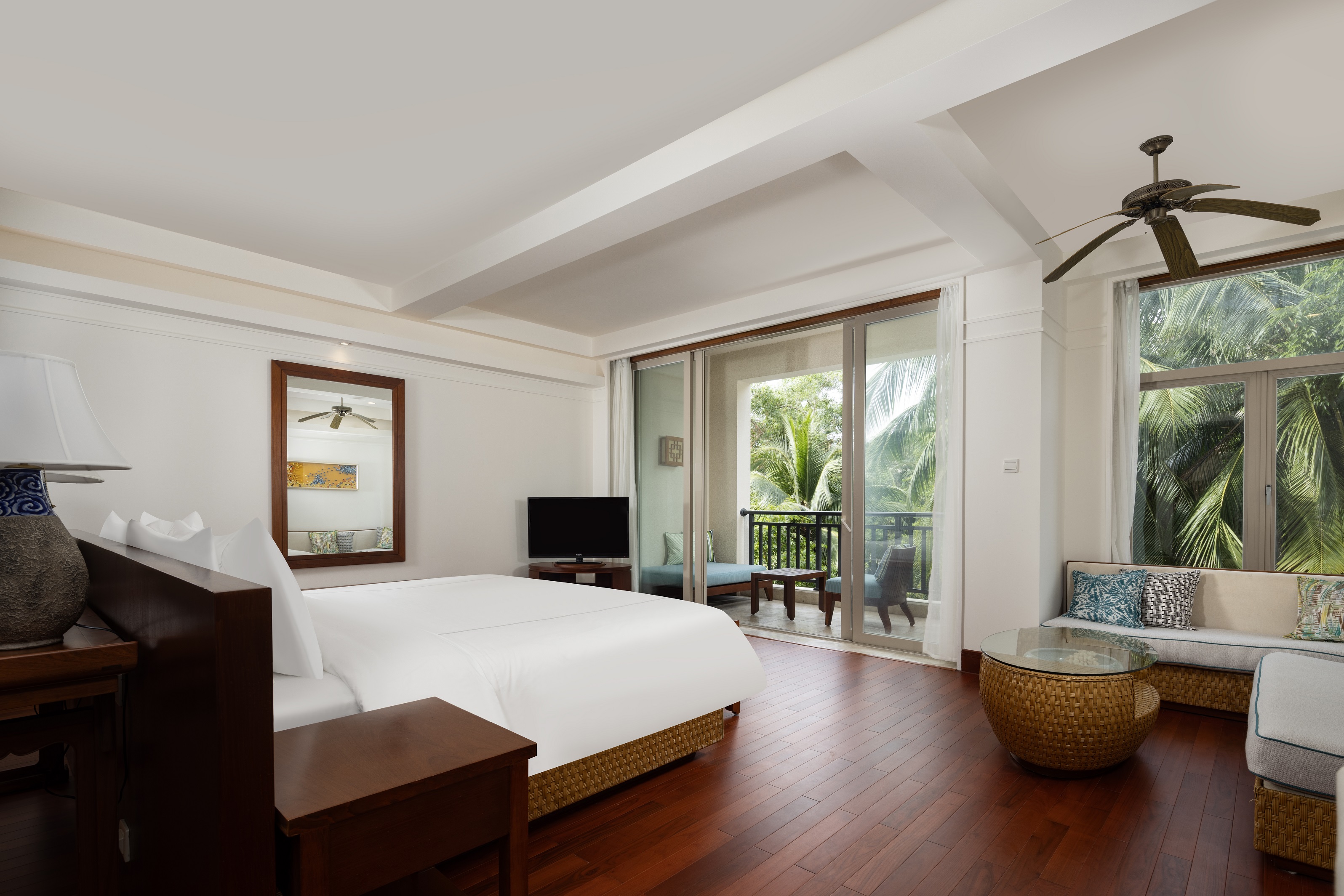 Double King Size Bed