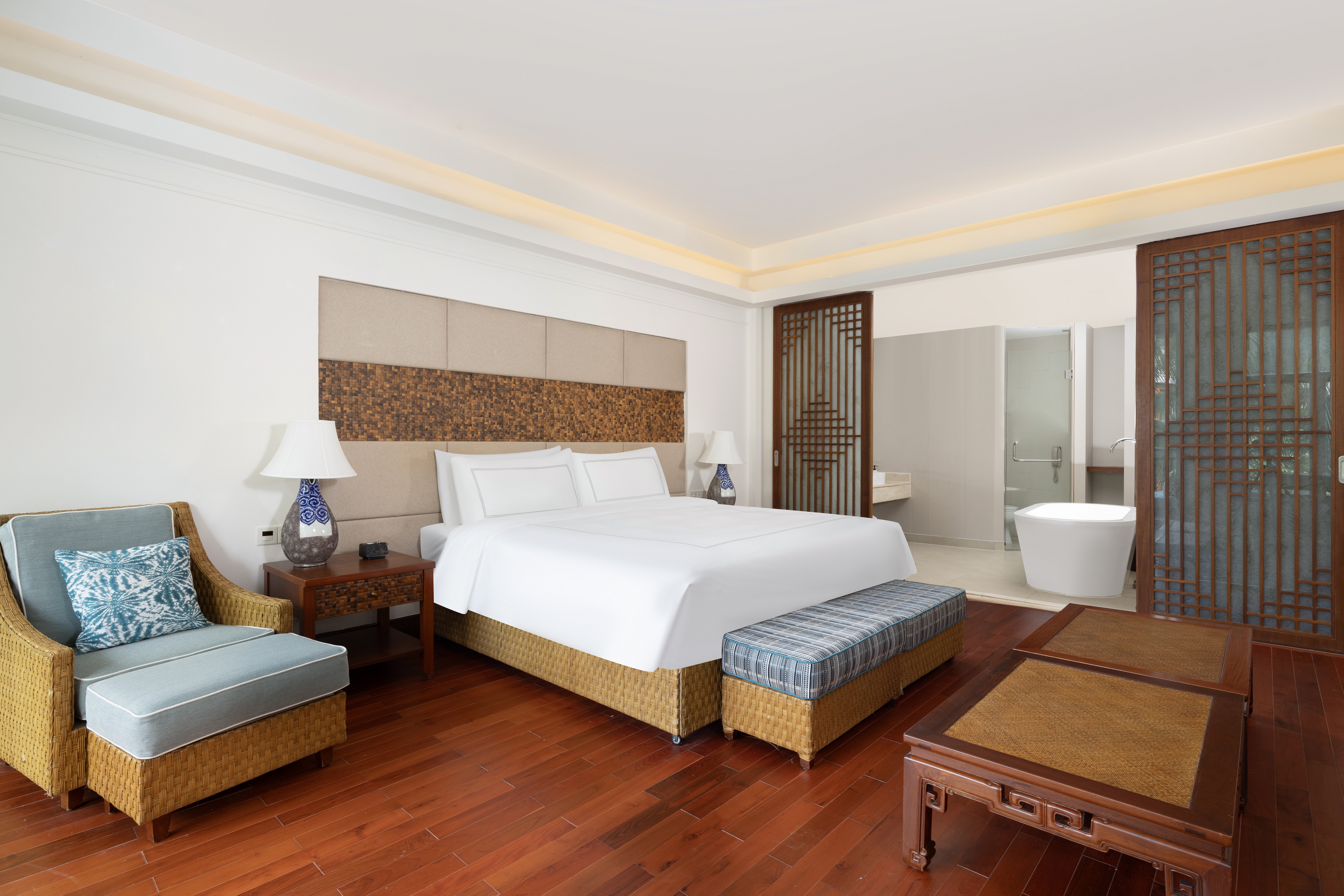 Double Premier King Bed