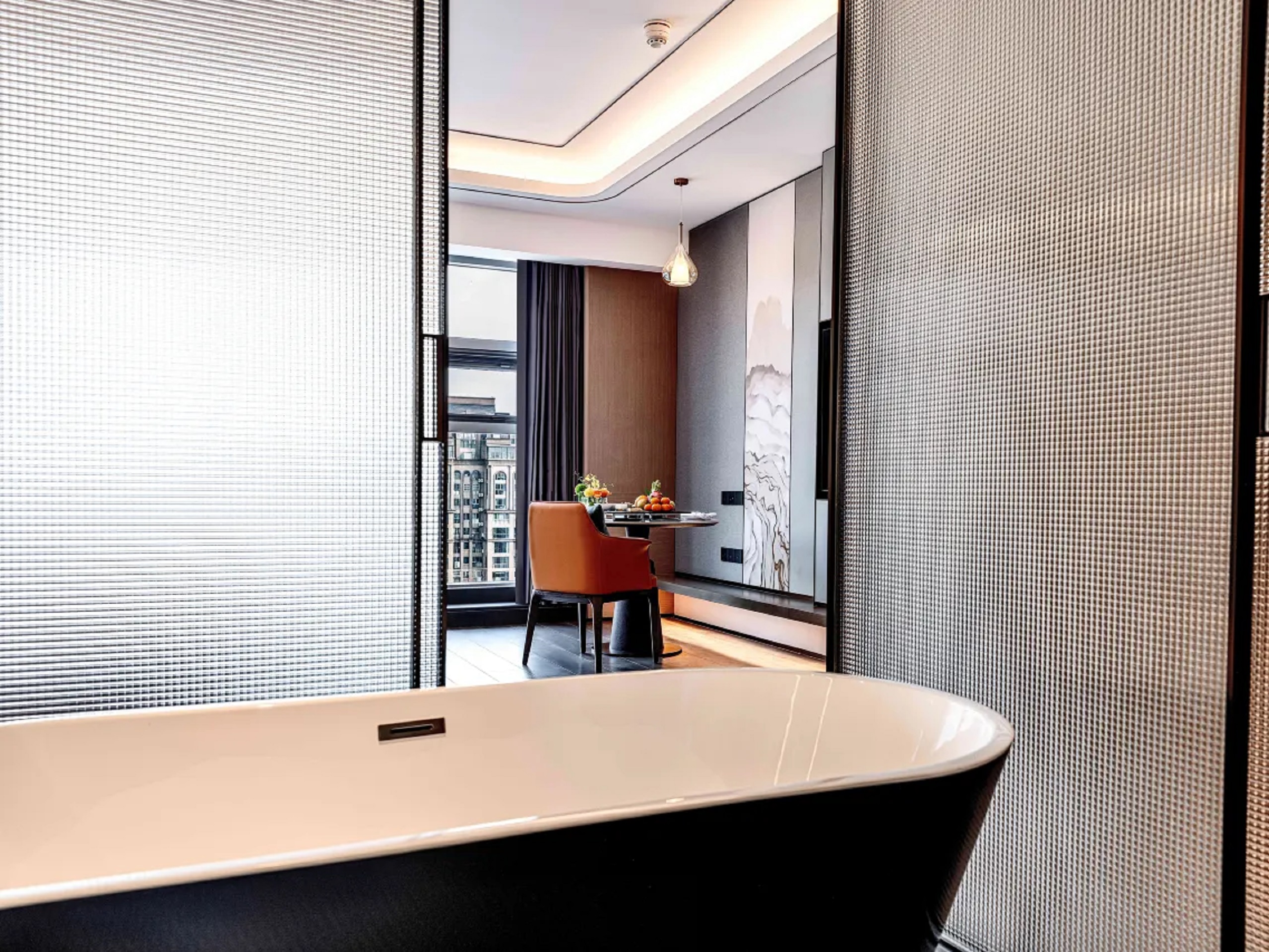 Double Deluxe King Bed