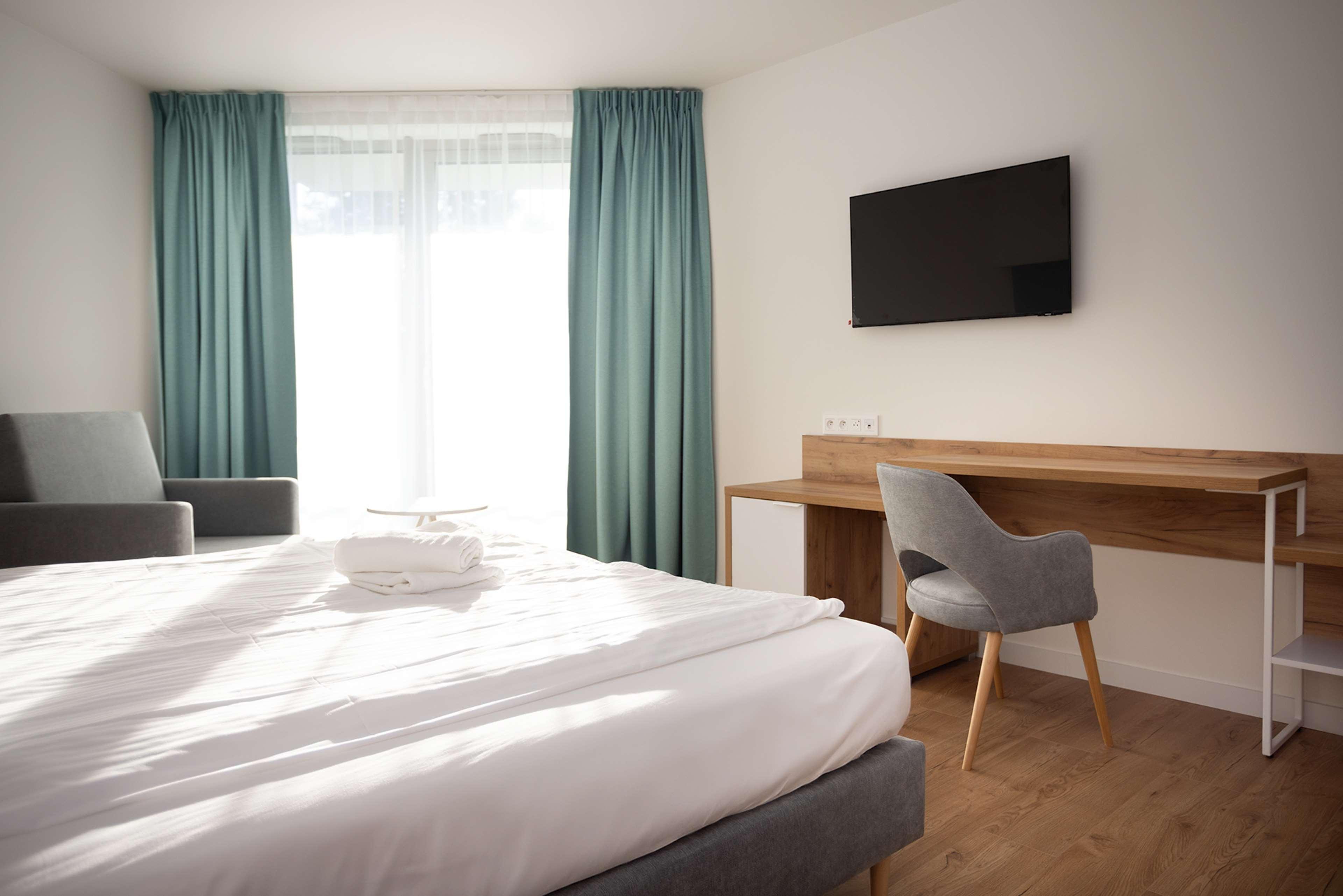 Suite One Bedroom Accessible