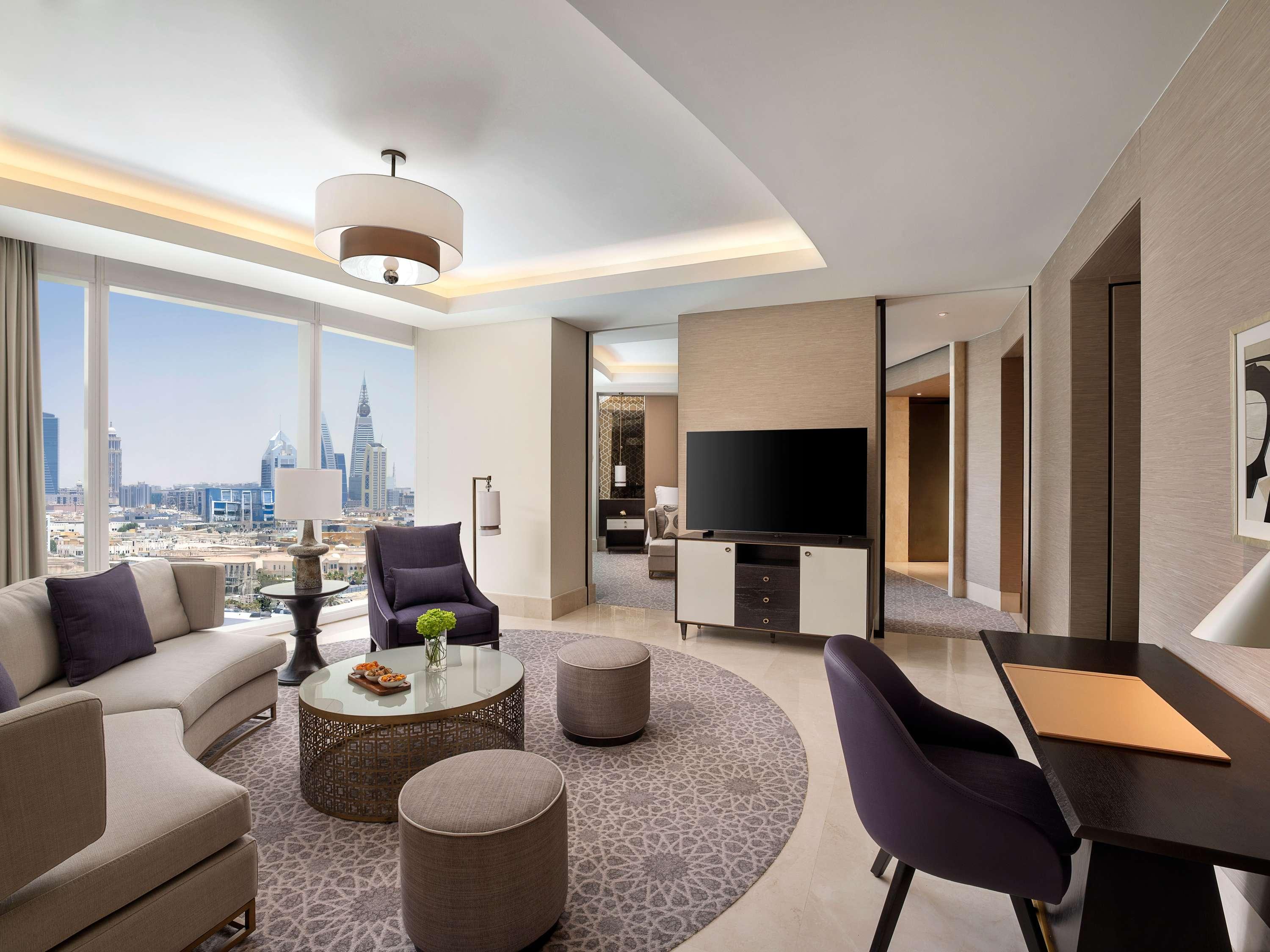 Suite with Terrace with Views