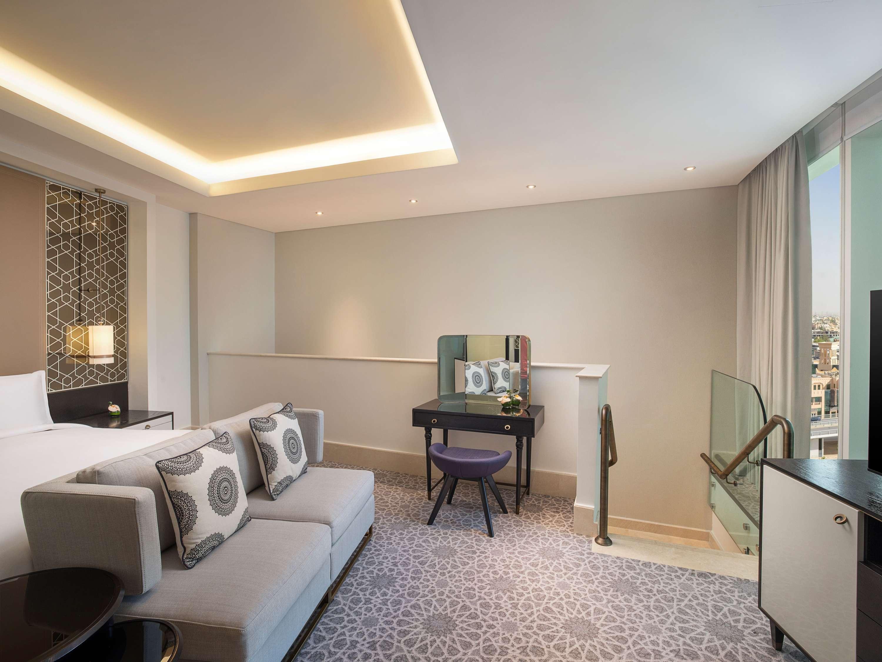 Junior Suite with Terrace with Views