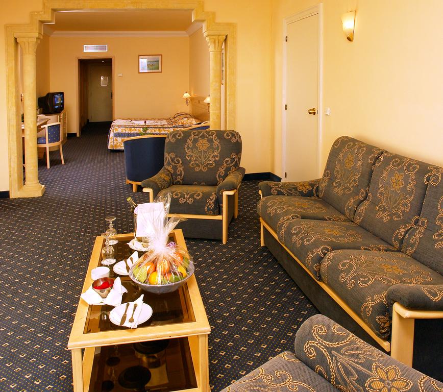 Junior Suite Standard