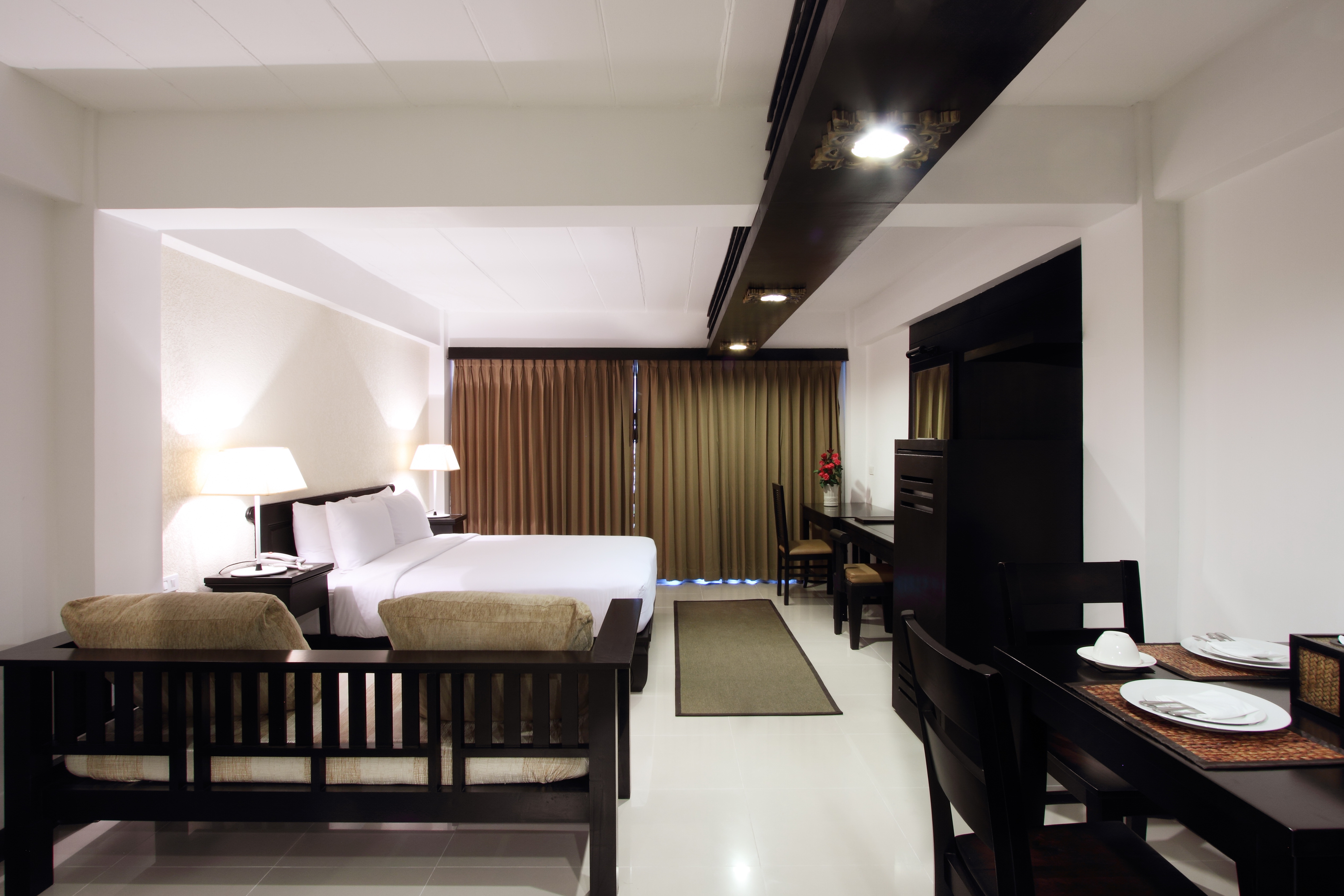 Double or Twin Deluxe