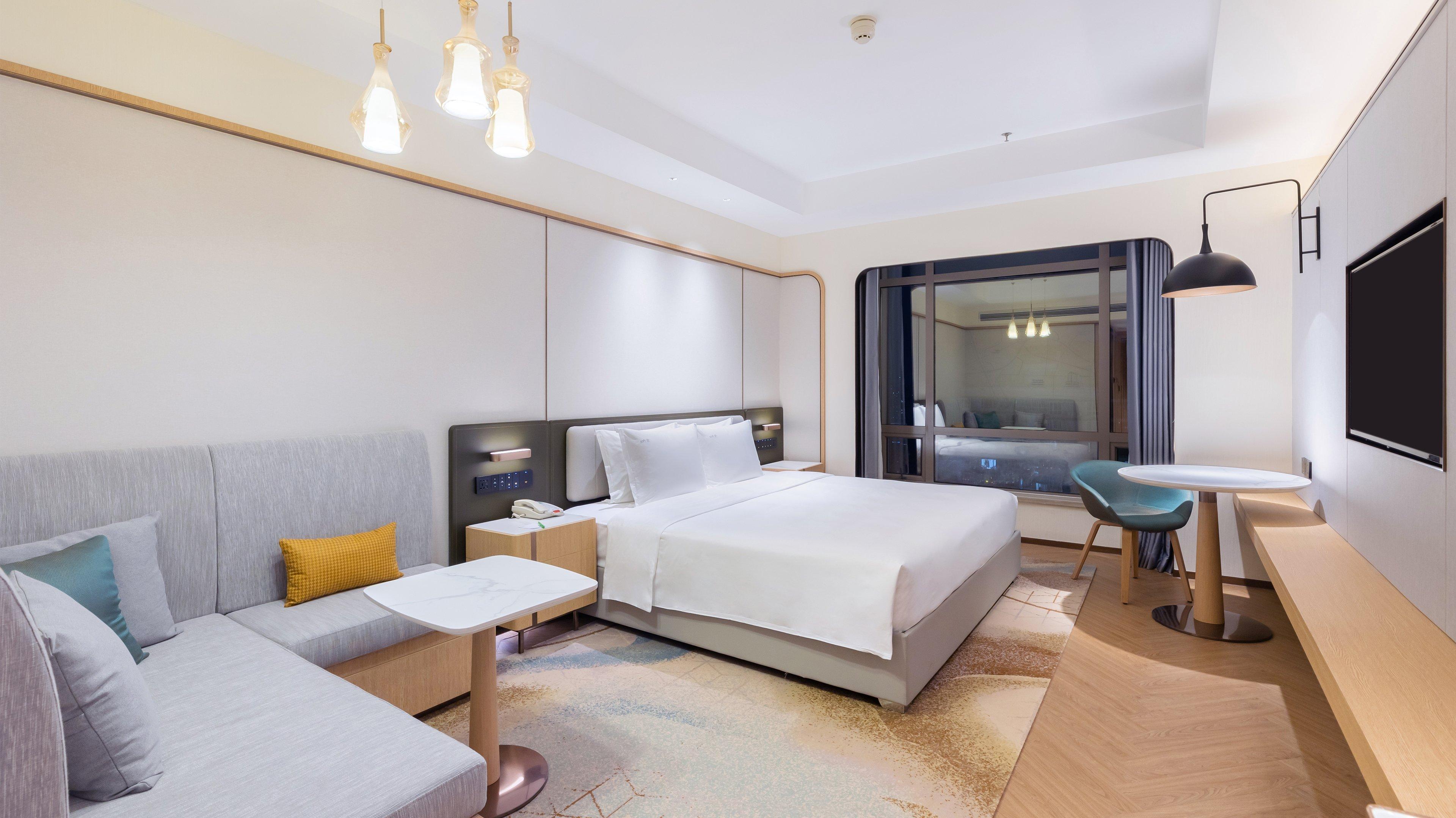 Double City View King Bed