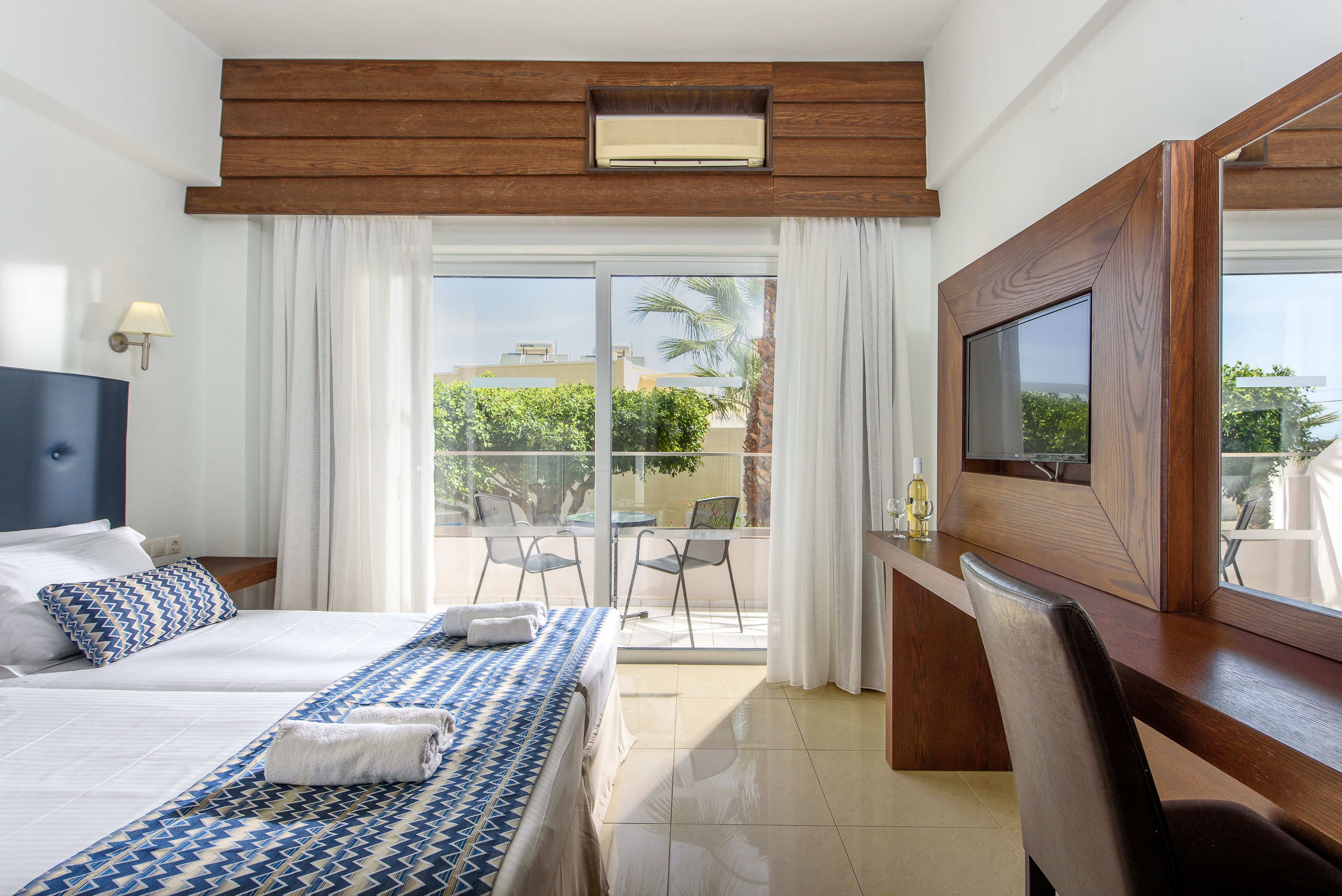 Double or Twin Standard