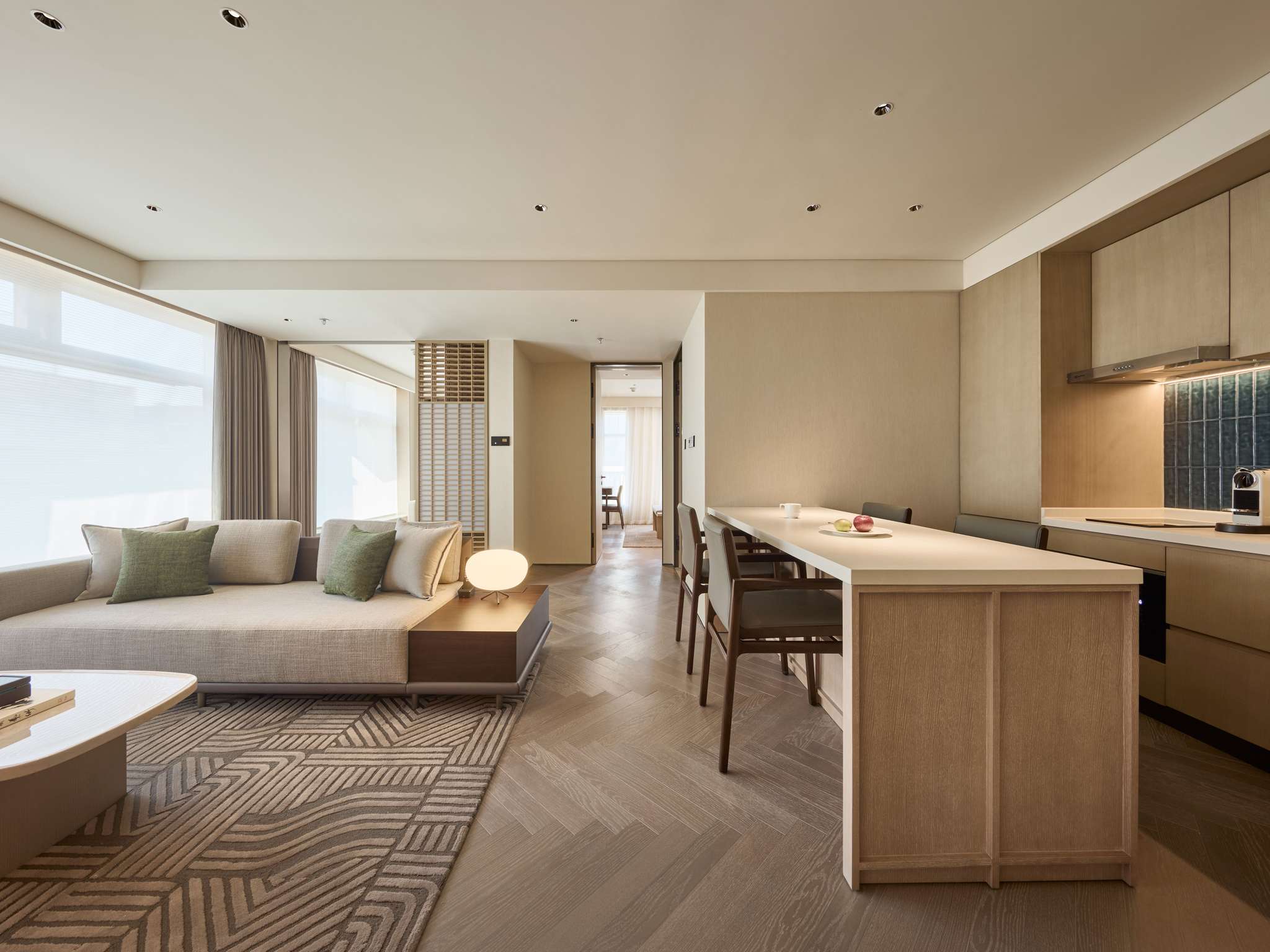 Junior Suite Club City View