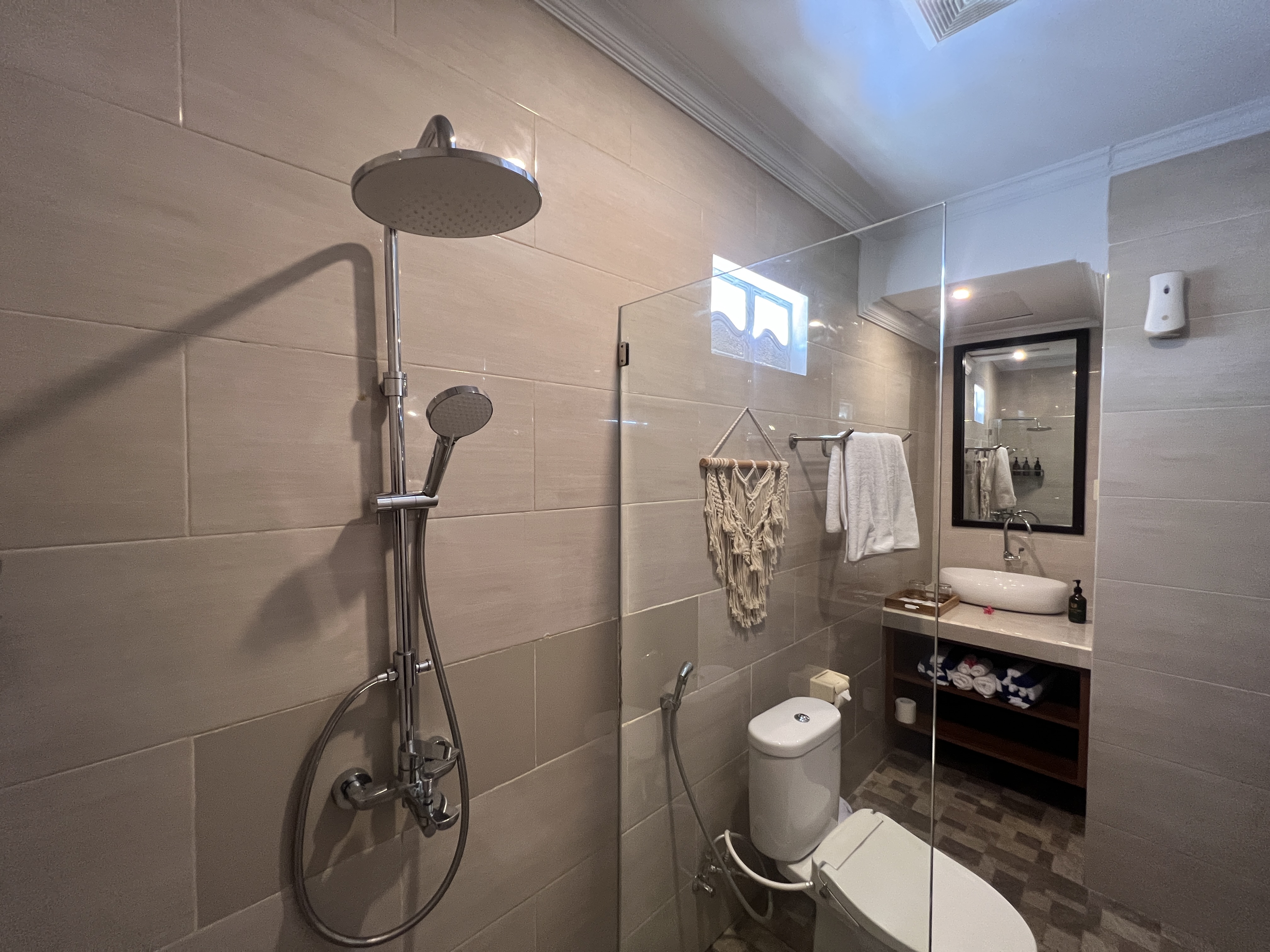 Double or Twin Deluxe