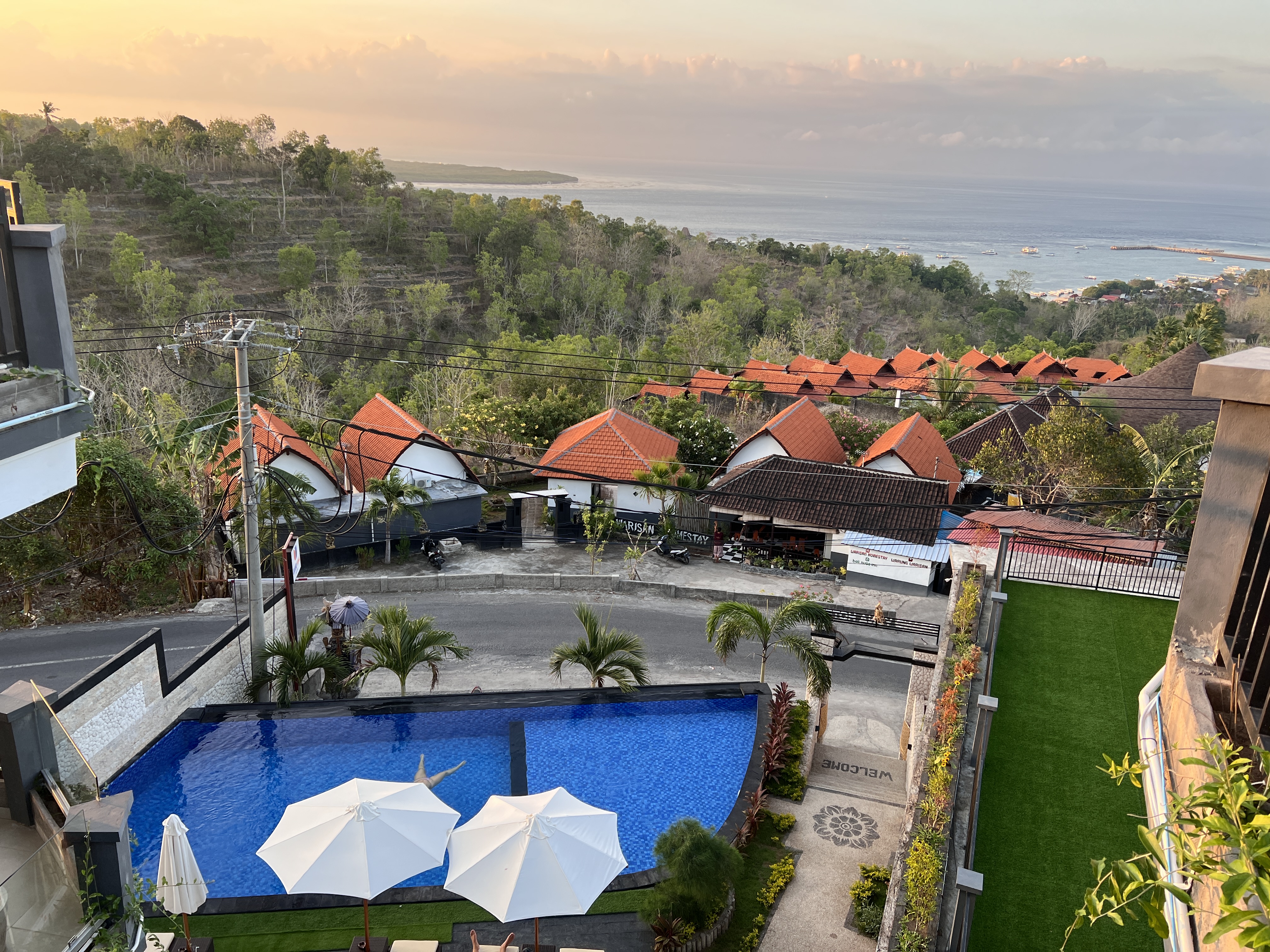 Double or Twin Deluxe