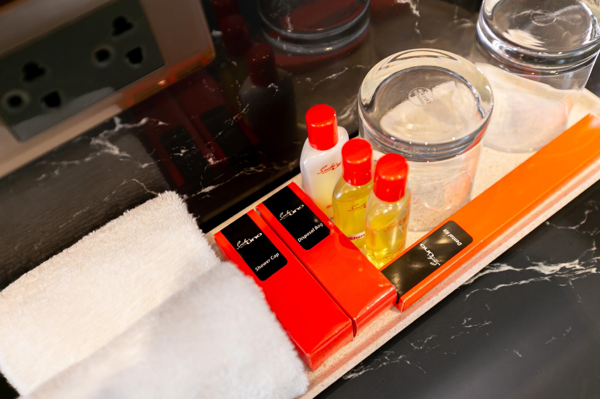 Double Deluxe King Bed