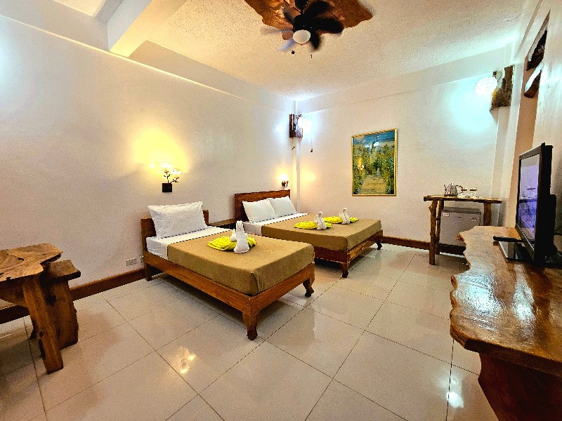 Double Deluxe One Bed